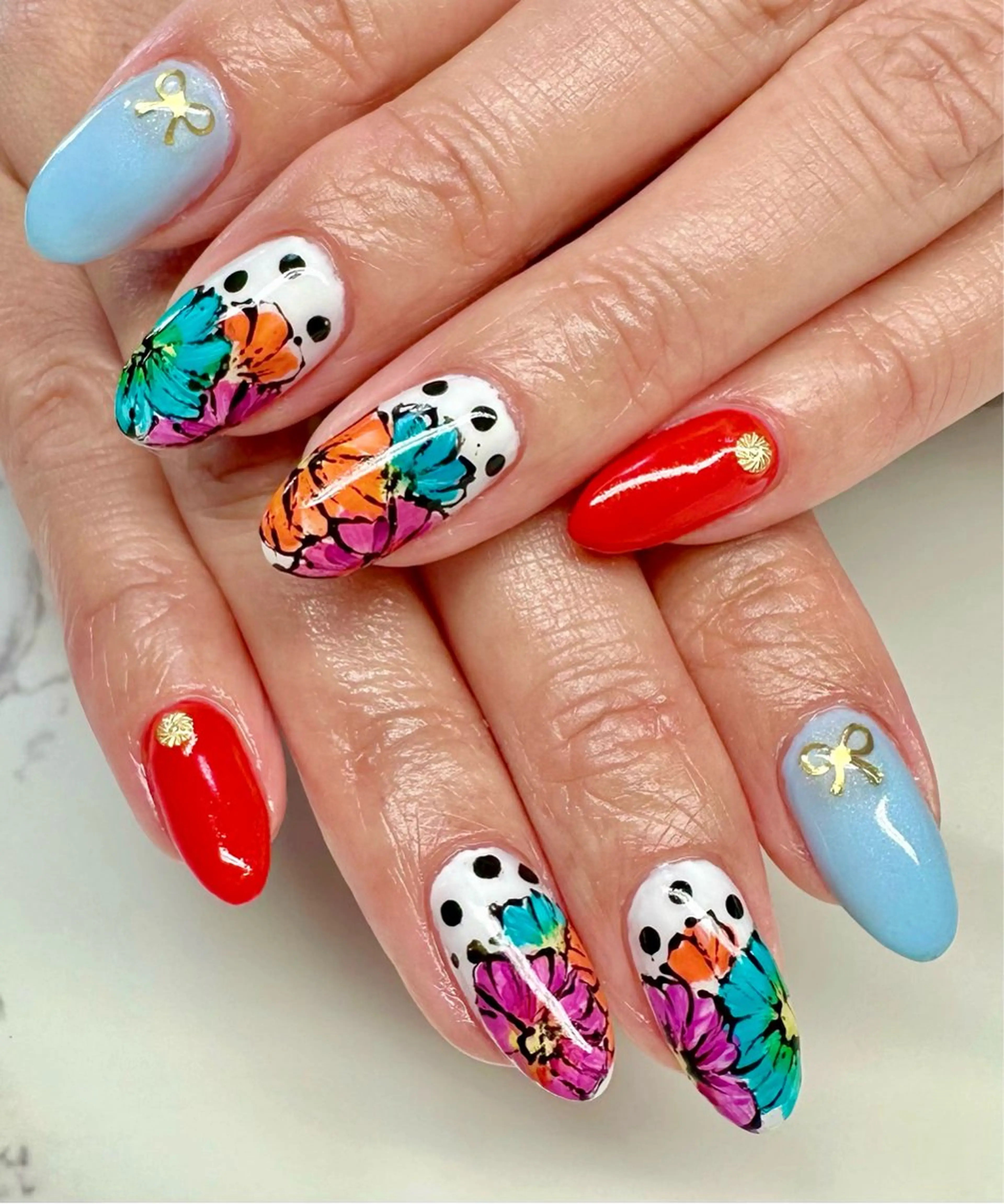 ネイル アートネイル チークネイル キラキラネイル ラメ(グリッター) マグネットネイル M.N_ nailのネイルデザイン