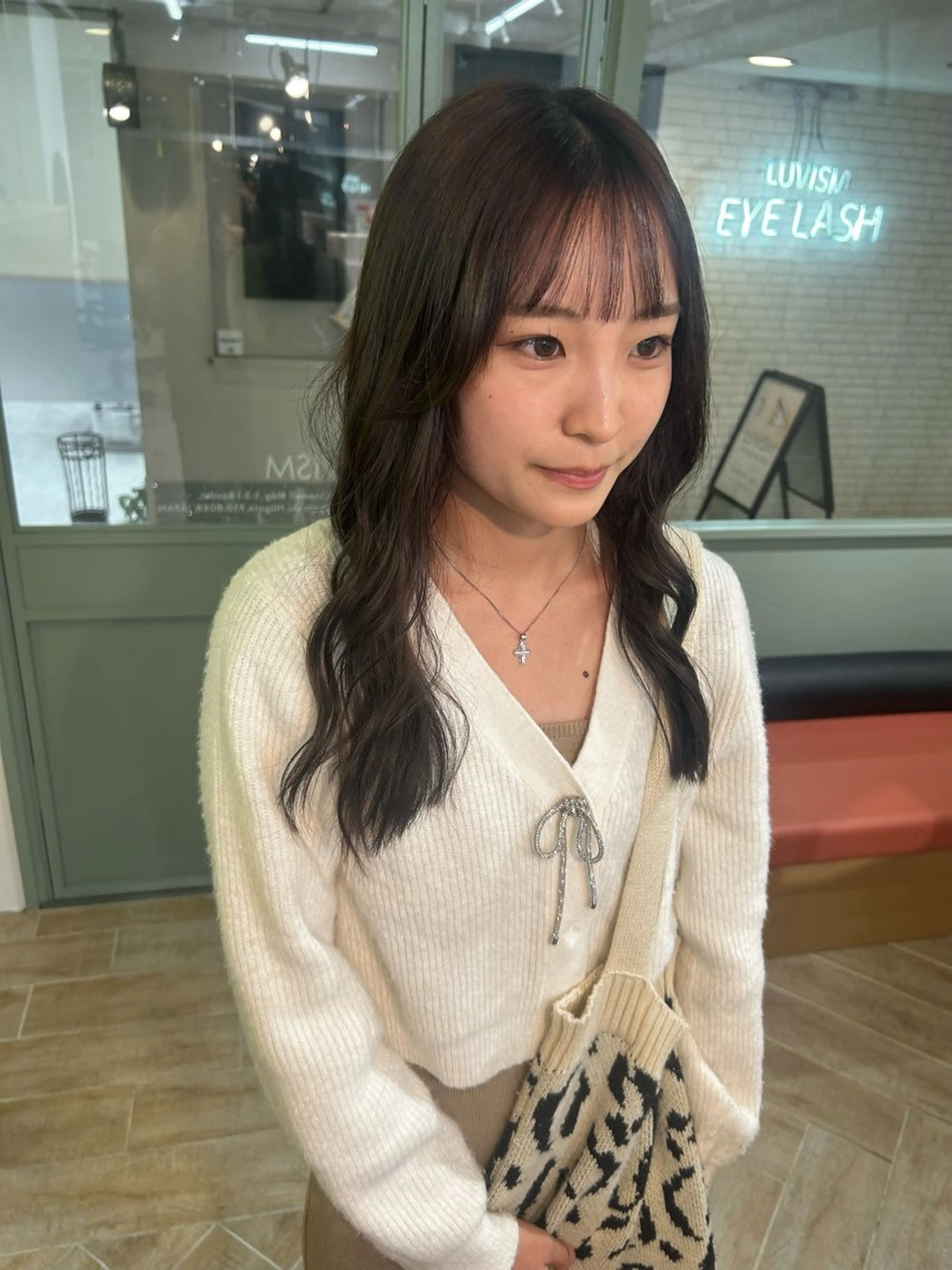 カラー ヘアカラー トリートメント ベージュ/ダブルカラ ー/新潟駅/青柳萌果のヘアスタイル