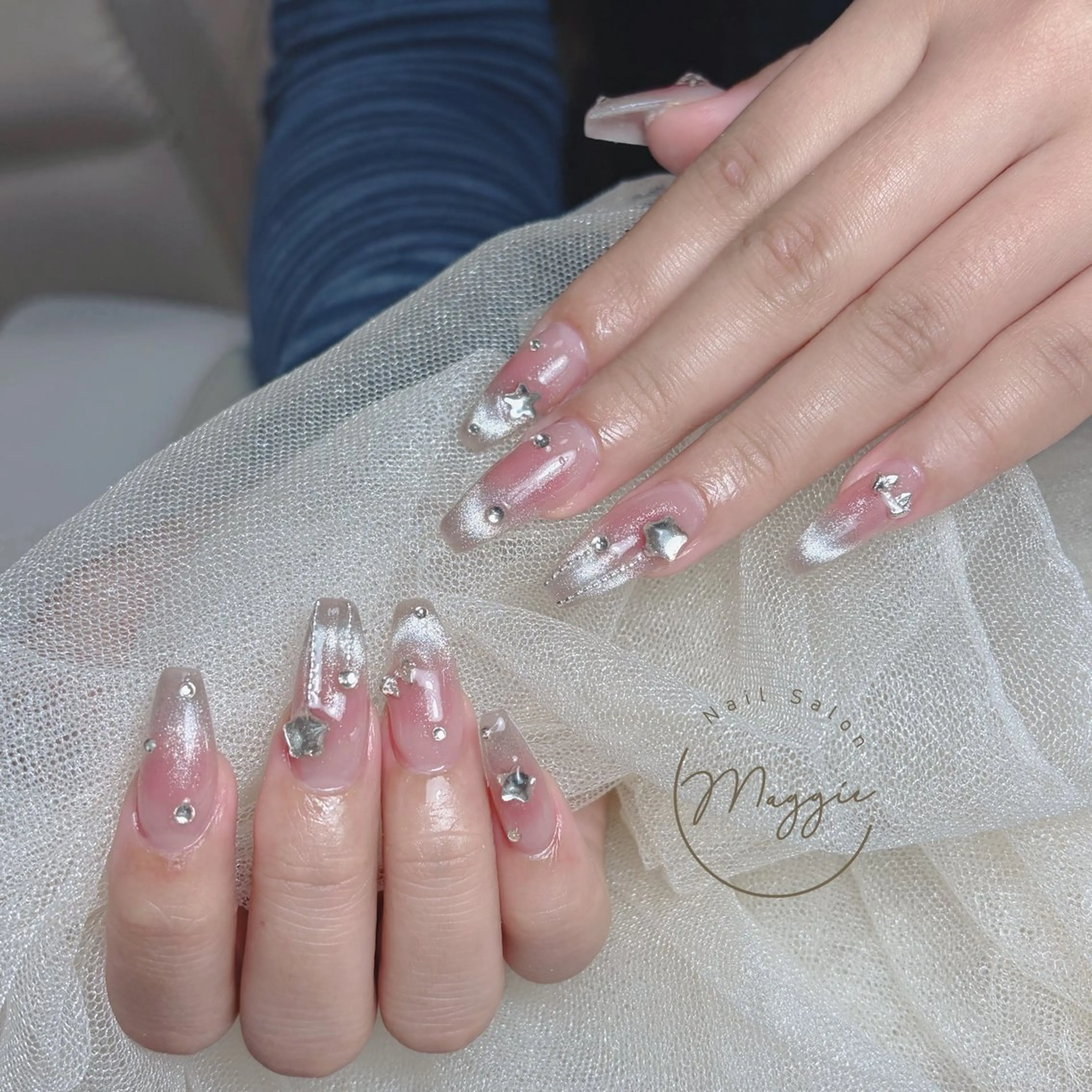 ネイル 持ち込み Maggie りな.(モデル募集のネイルデザイン