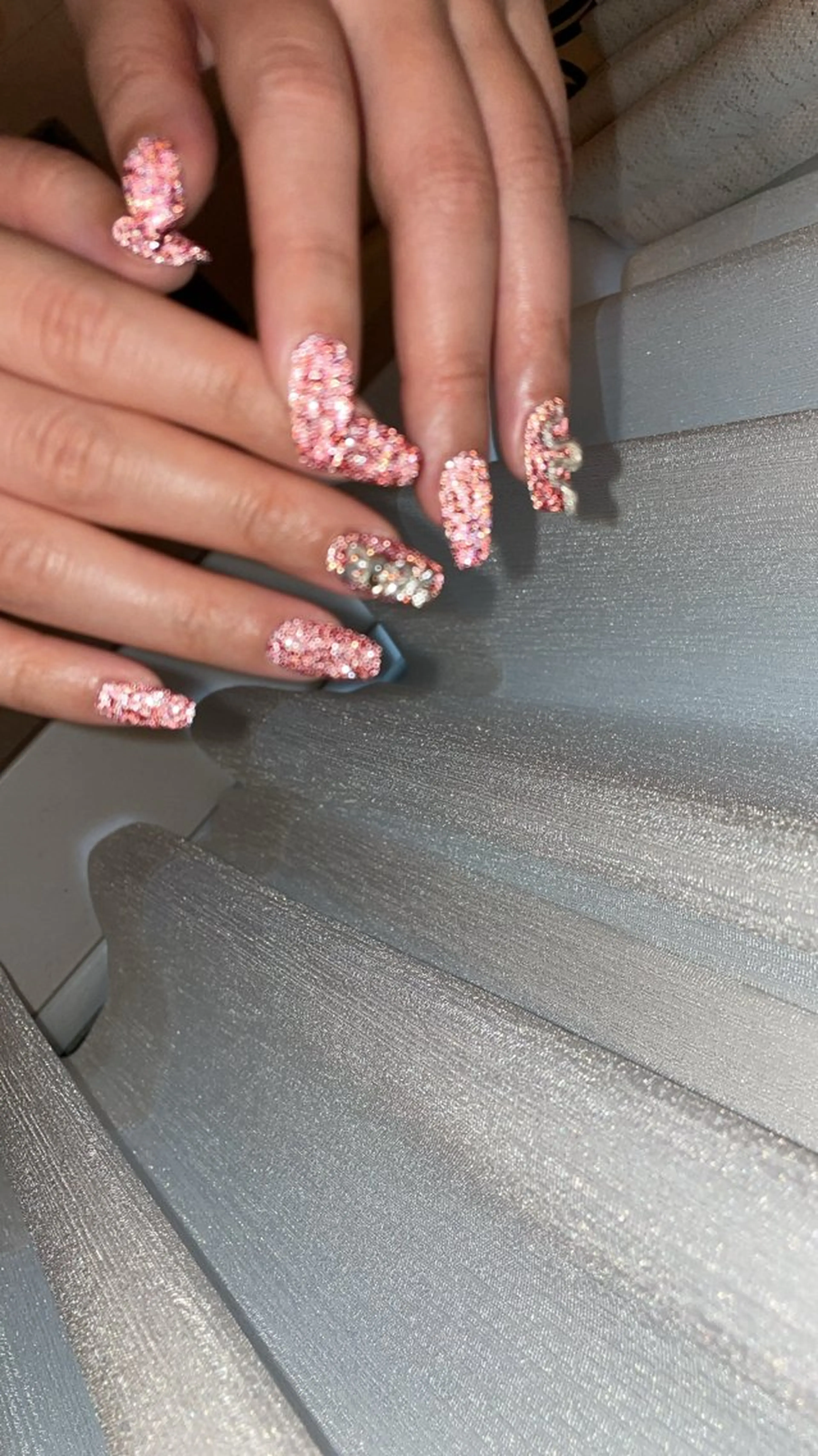 ネイル Ami 🦥のネイルデザイン