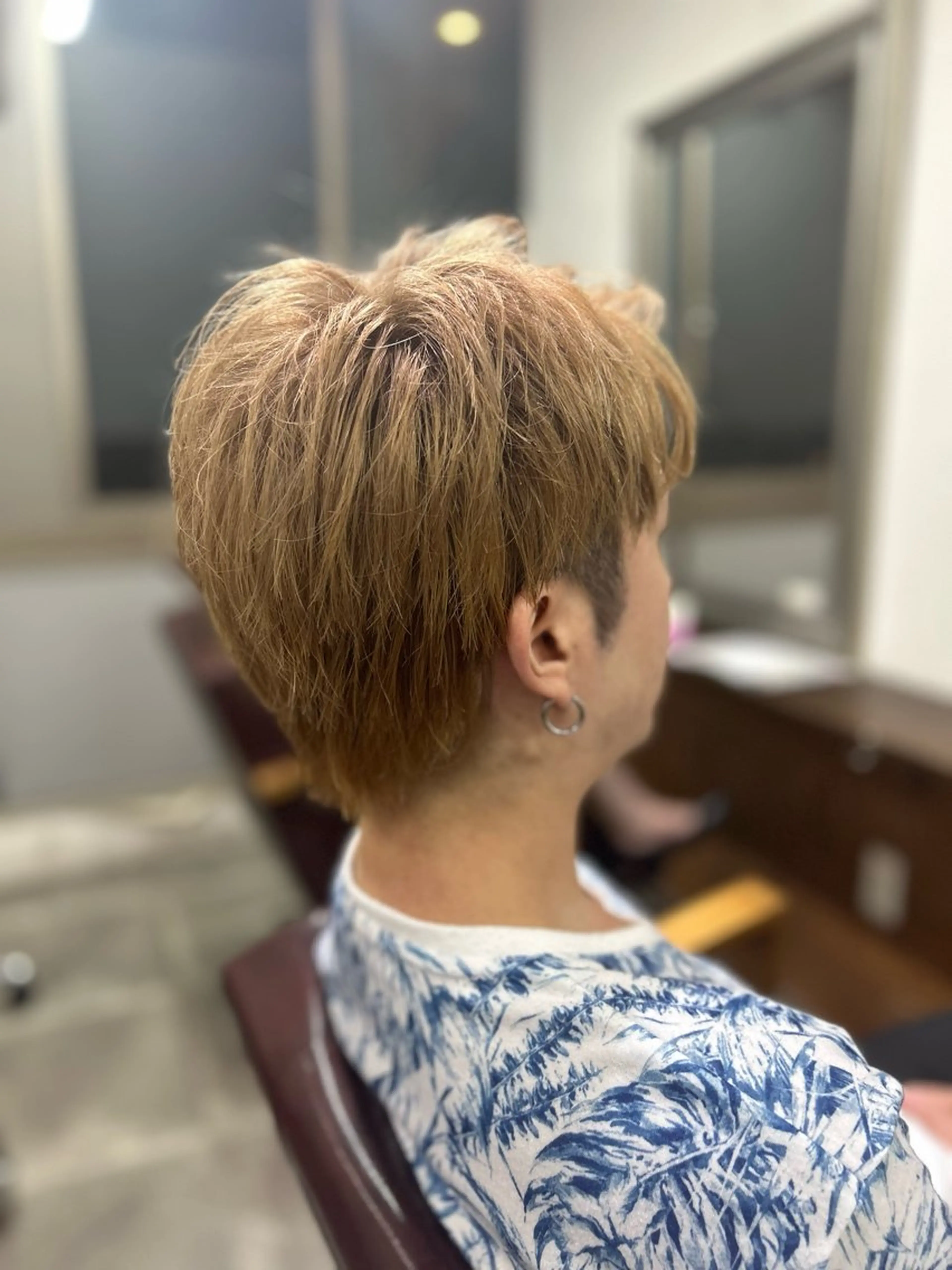 ショート カラー メンズ ベージュカラー カット ヘアカラー トリートメント CECIL hair なんば店所属・メンズパーマ 艶髪☆店長☆有馬のヘアスタイル