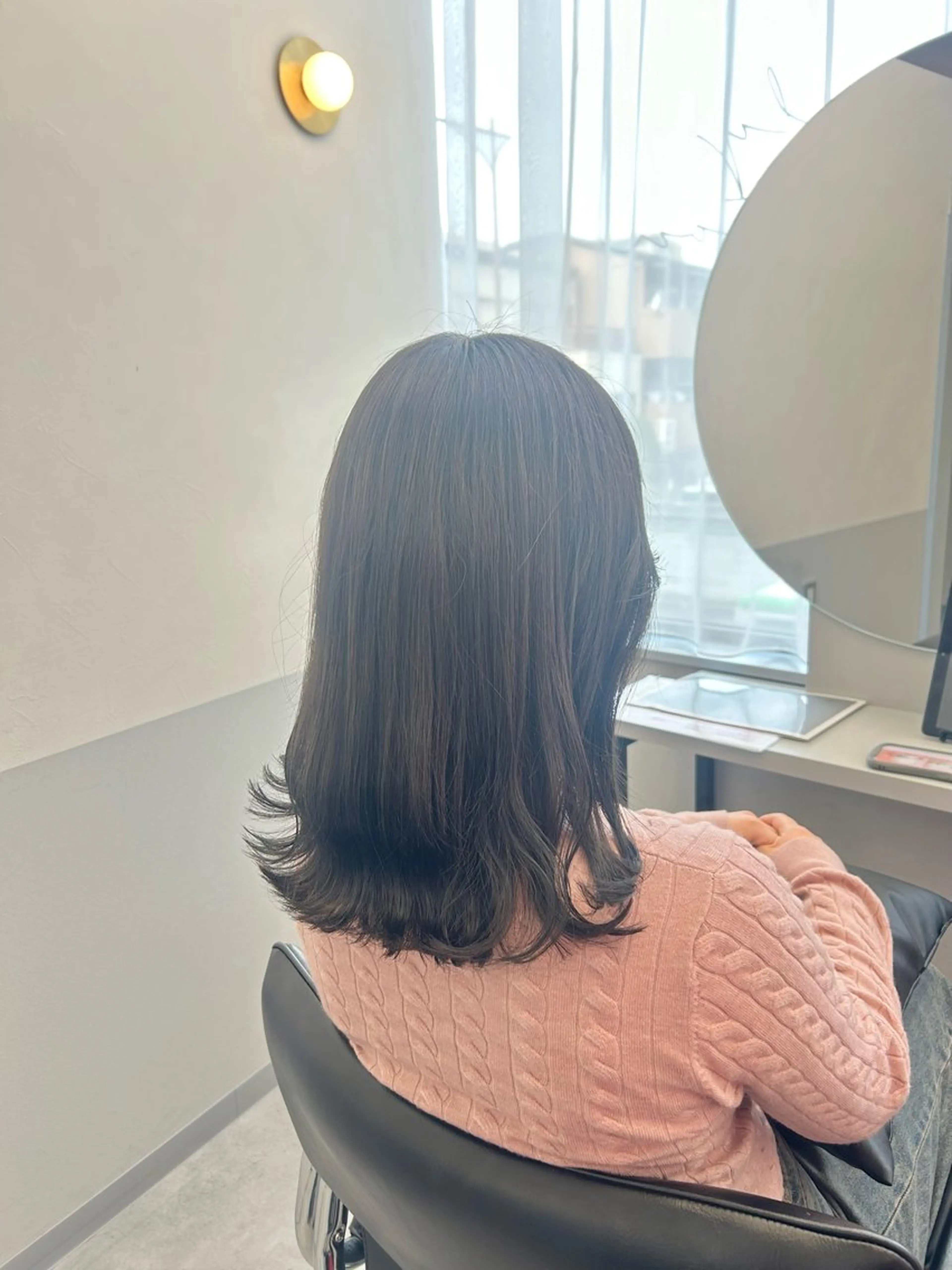 ミディアム カラー ヘアアレンジ 透明感カラー グレージュ くびれヘア ヘアカラー トリートメント 🌷MIREA🌷 LUANA 難波店のヘアスタイル