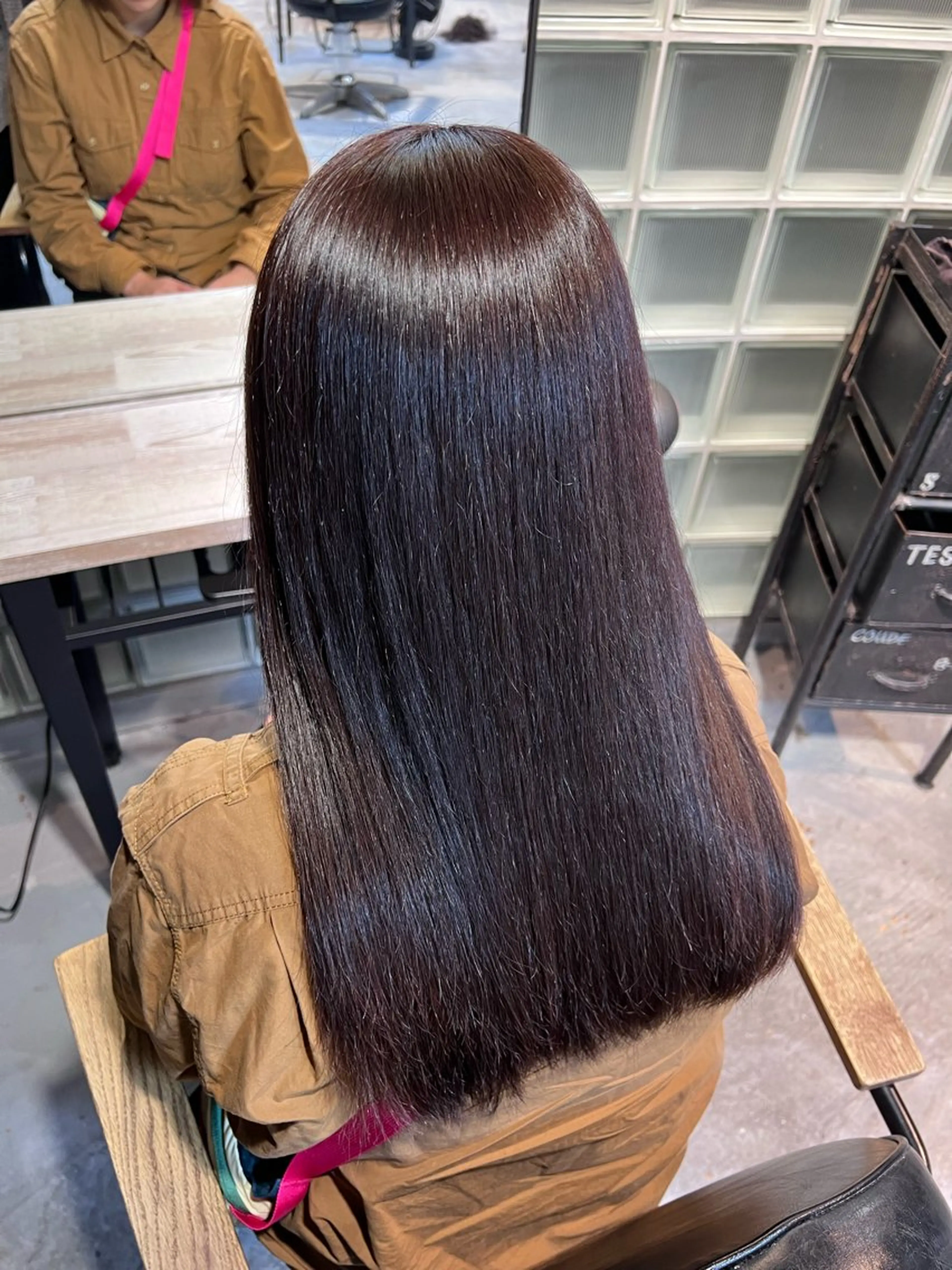 カラー クリスマス 🫐ハイトーンカラー RIRIKA🌻のヘアスタイル