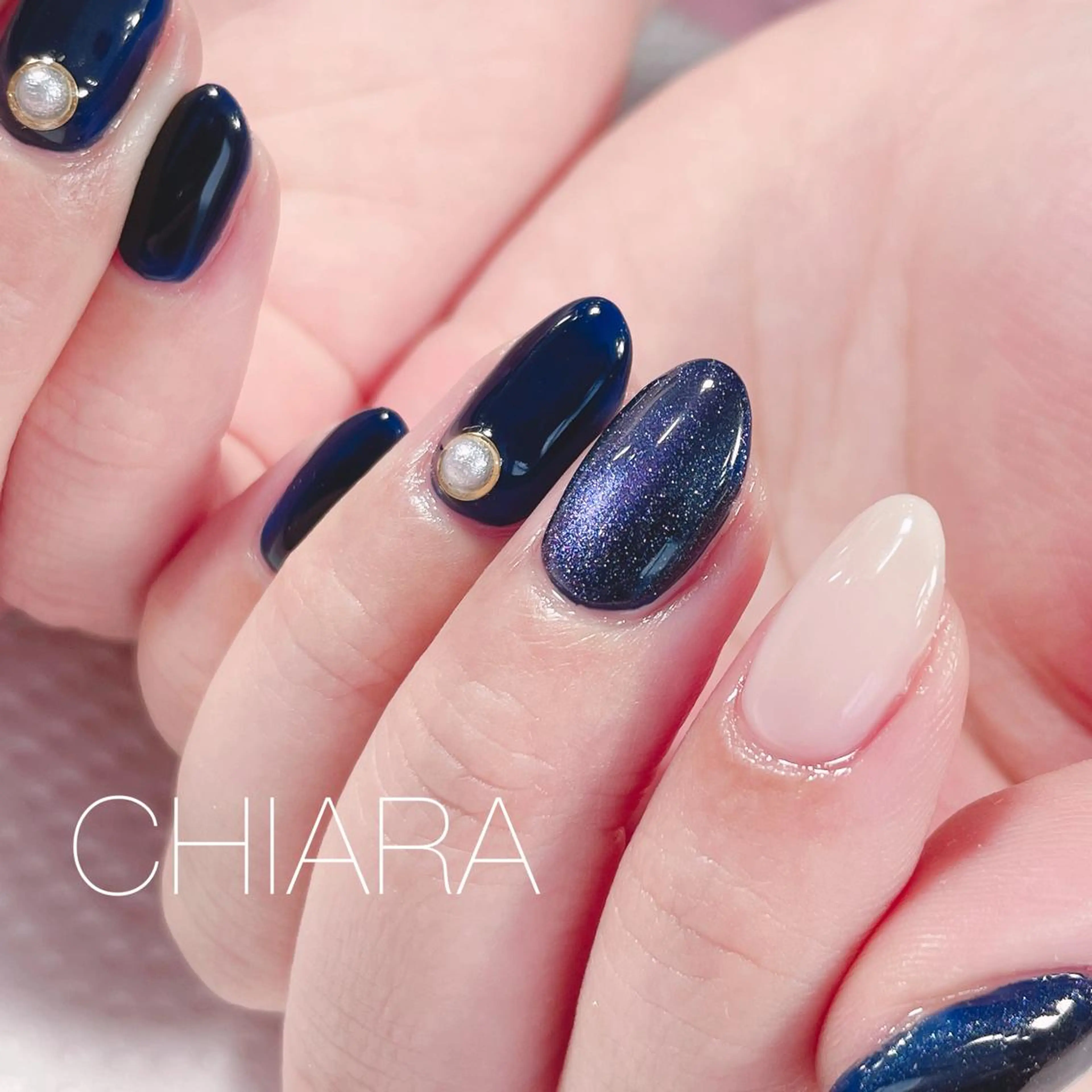 ネイル マグネットネイル CHIARA nailsのネイルデザイン