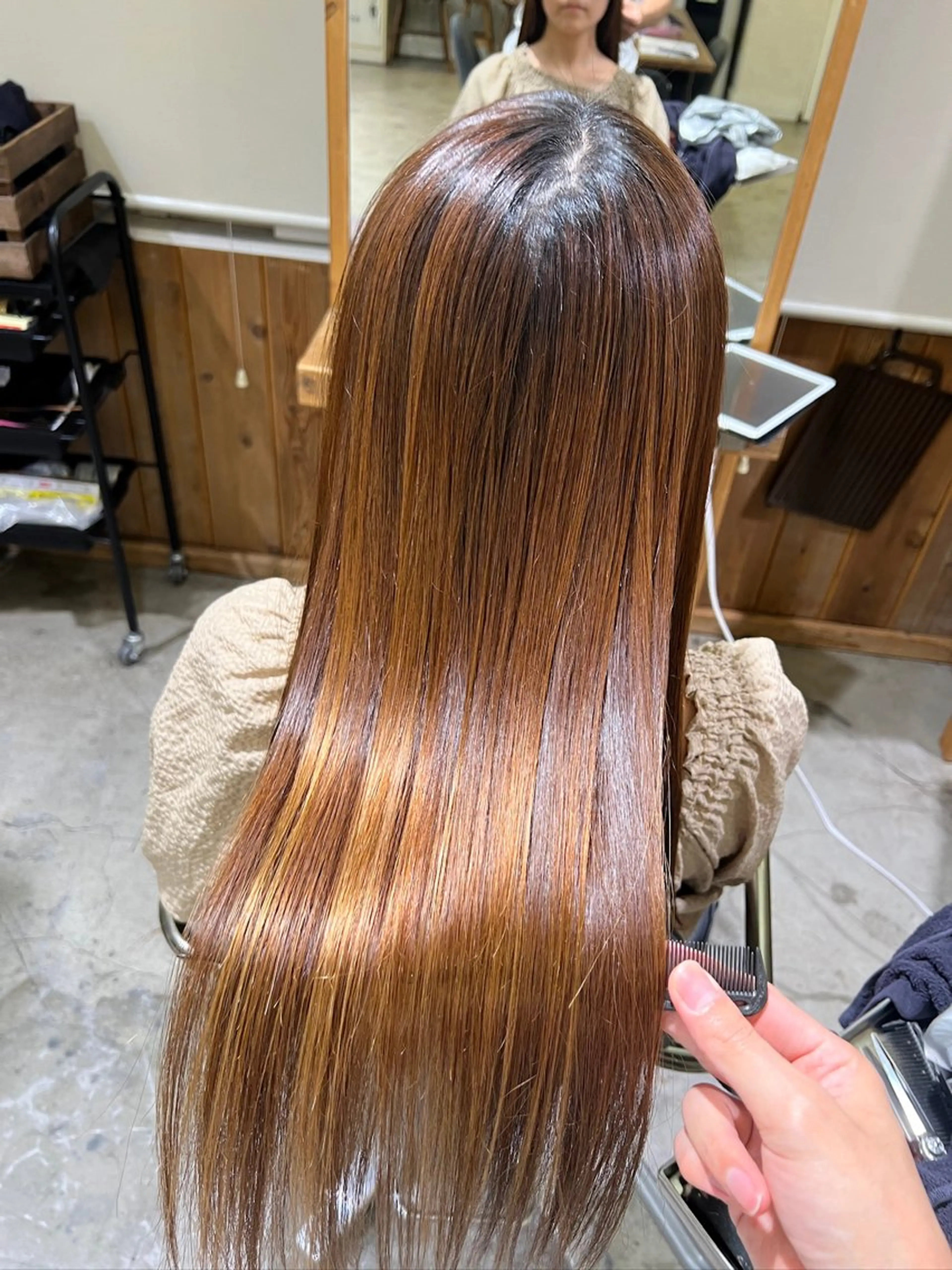 ロング 酸性ストレート 縮毛矯正 舘野 太嘉宏のヘアスタイル