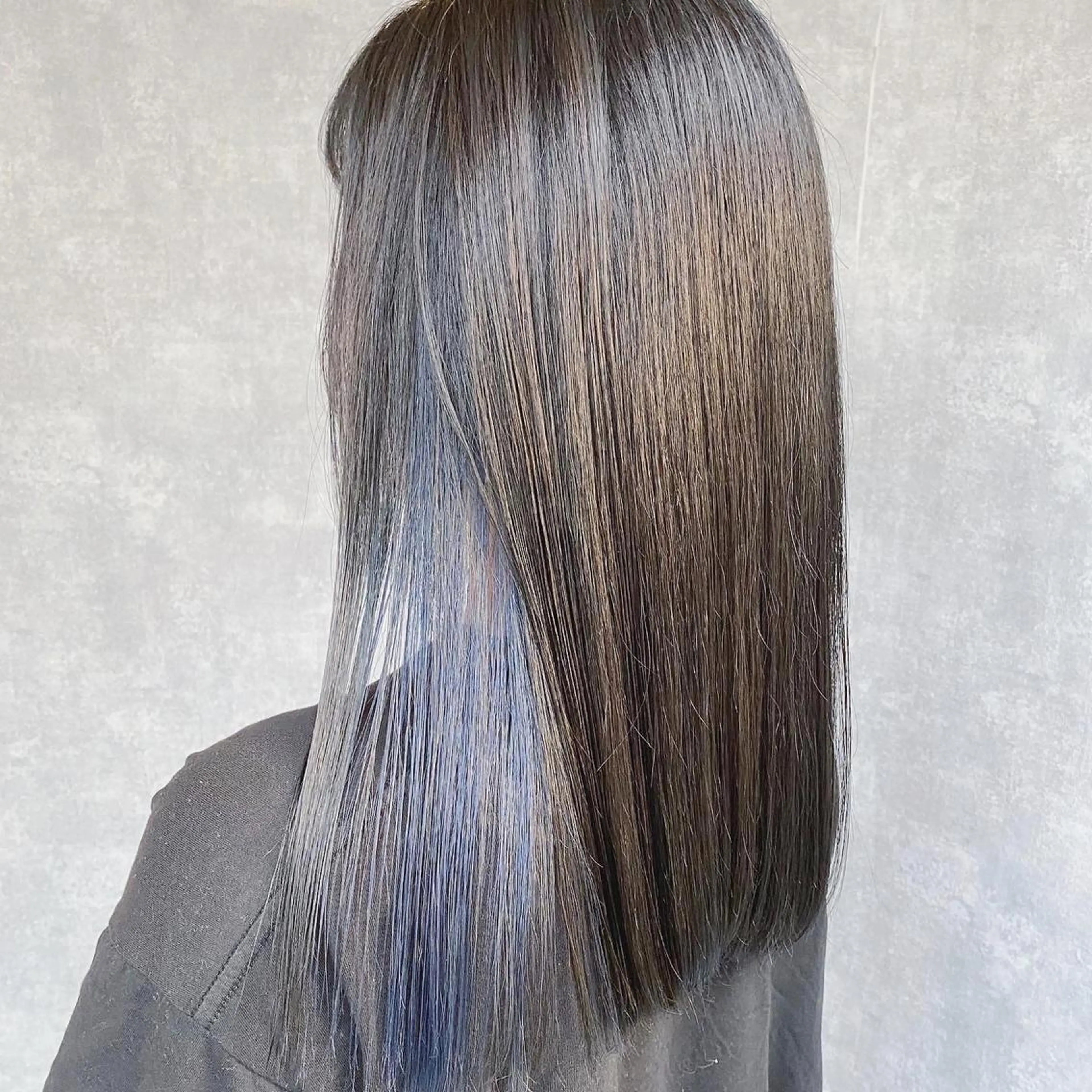 セミロング カラー カット ヘアカラー トリートメント 入江 允のヘアスタイル