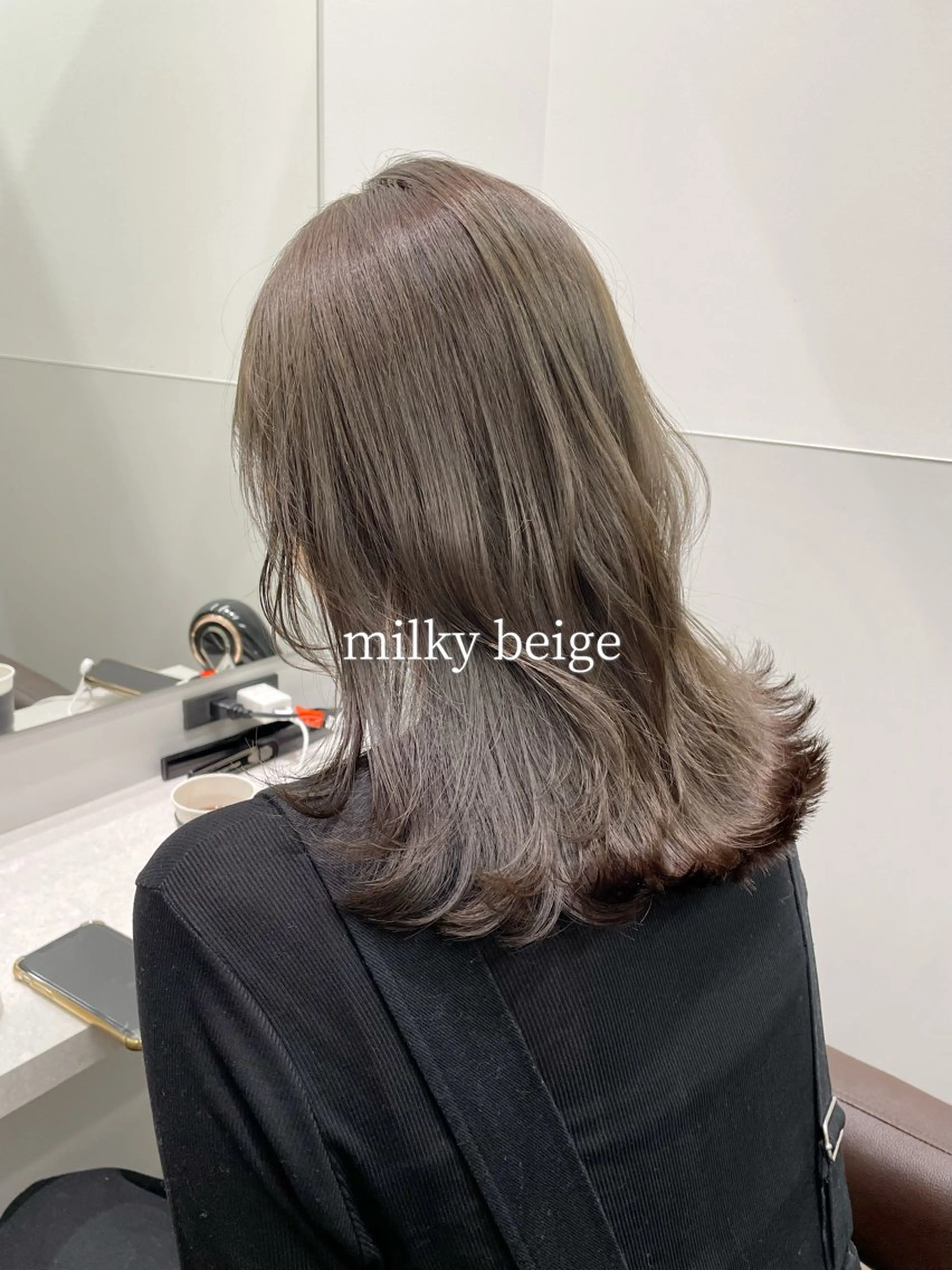 セミロング ヘアカラー トリートメント salowin銀座6丁目所属・銀座 Megumiのヘアスタイル