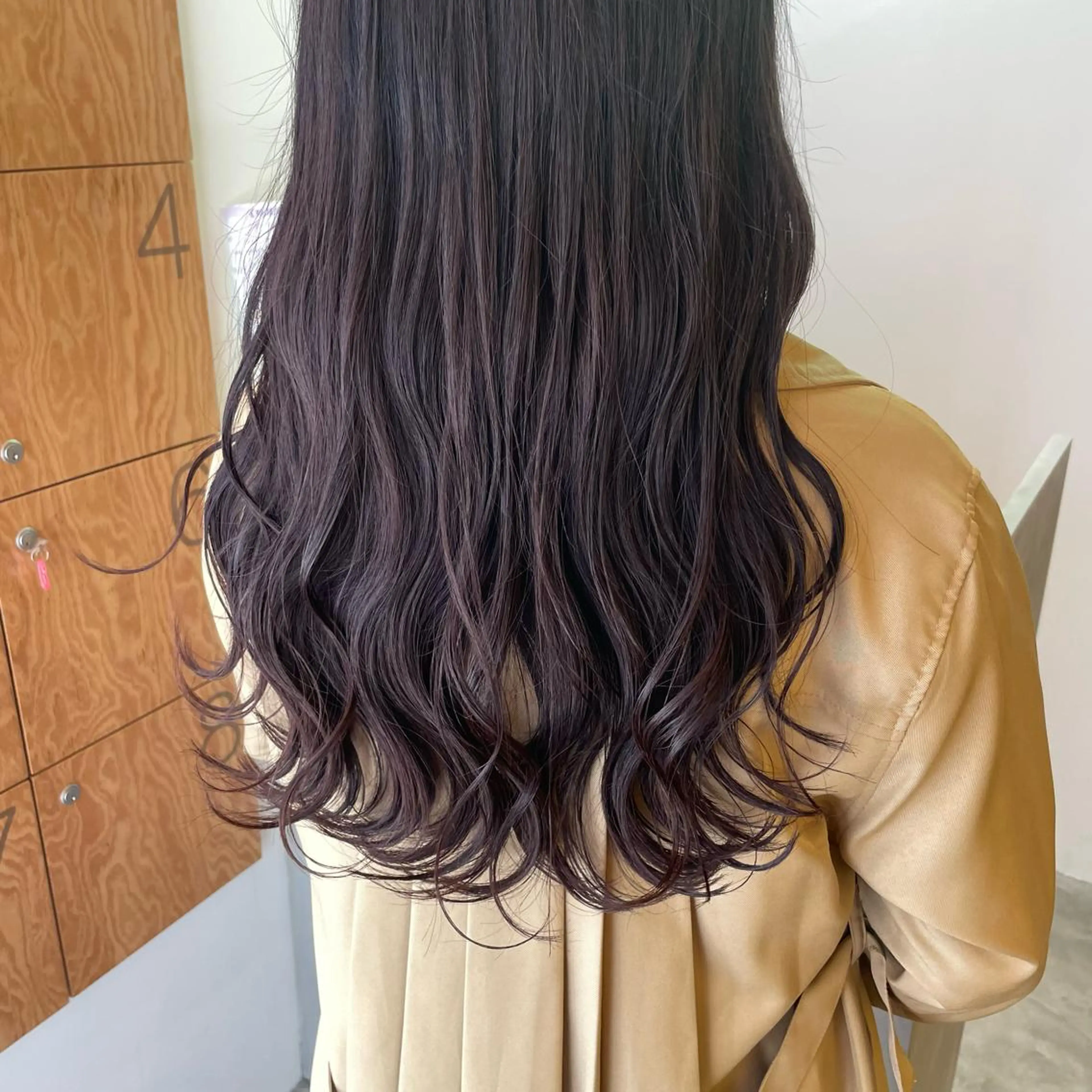 ロング カラー 中山 まどかのヘアスタイル