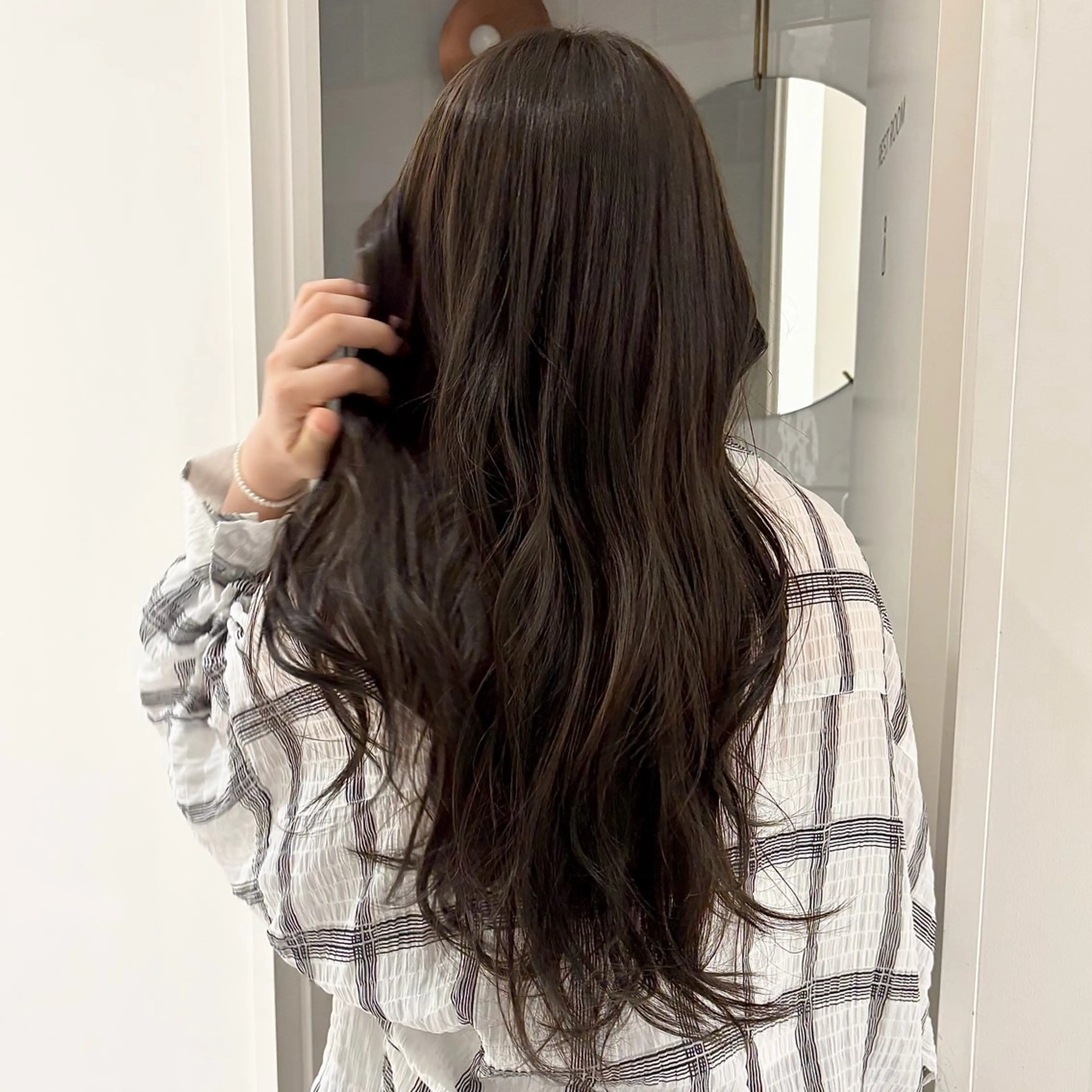 ロング ヘアカラー レイヤー/透明感 カラー/ホノカのヘアスタイル