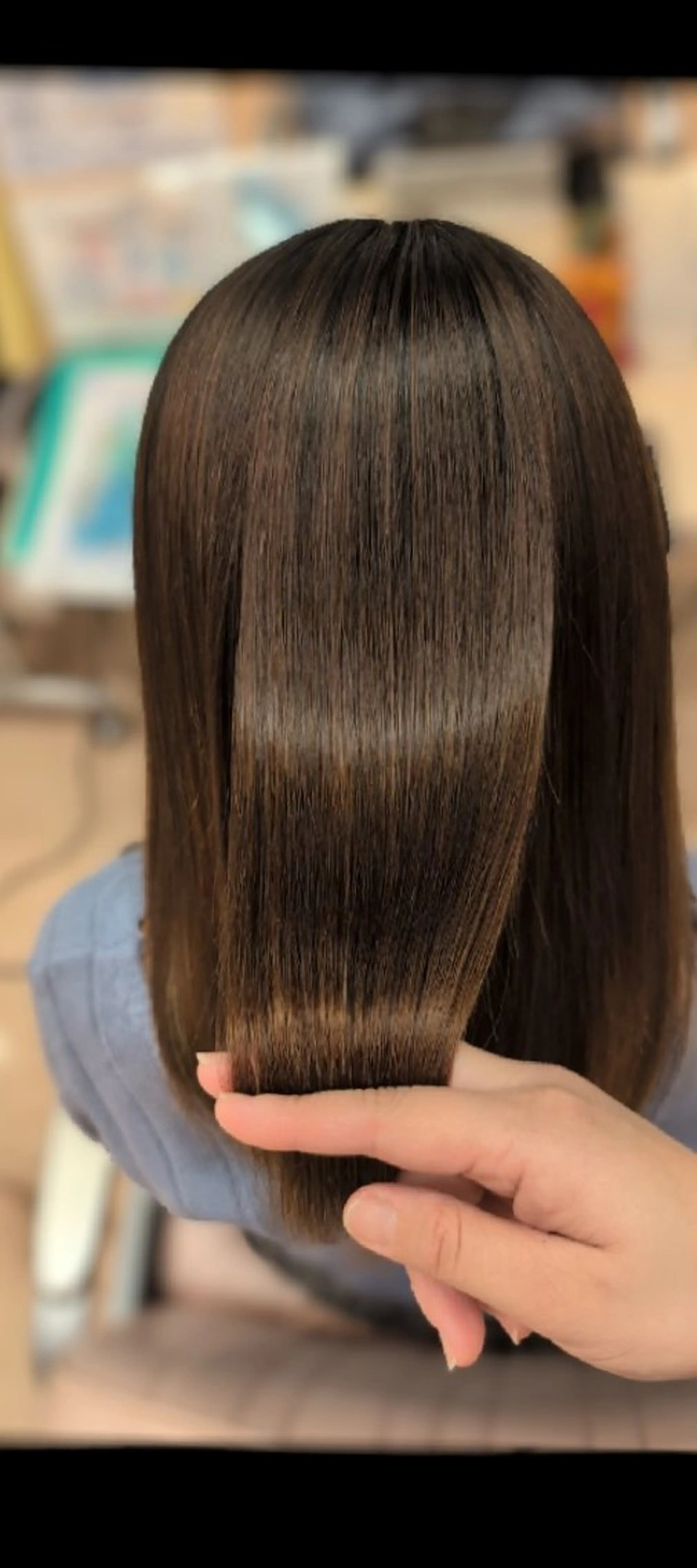 ミディアム 鈴木 優里花のヘアスタイル