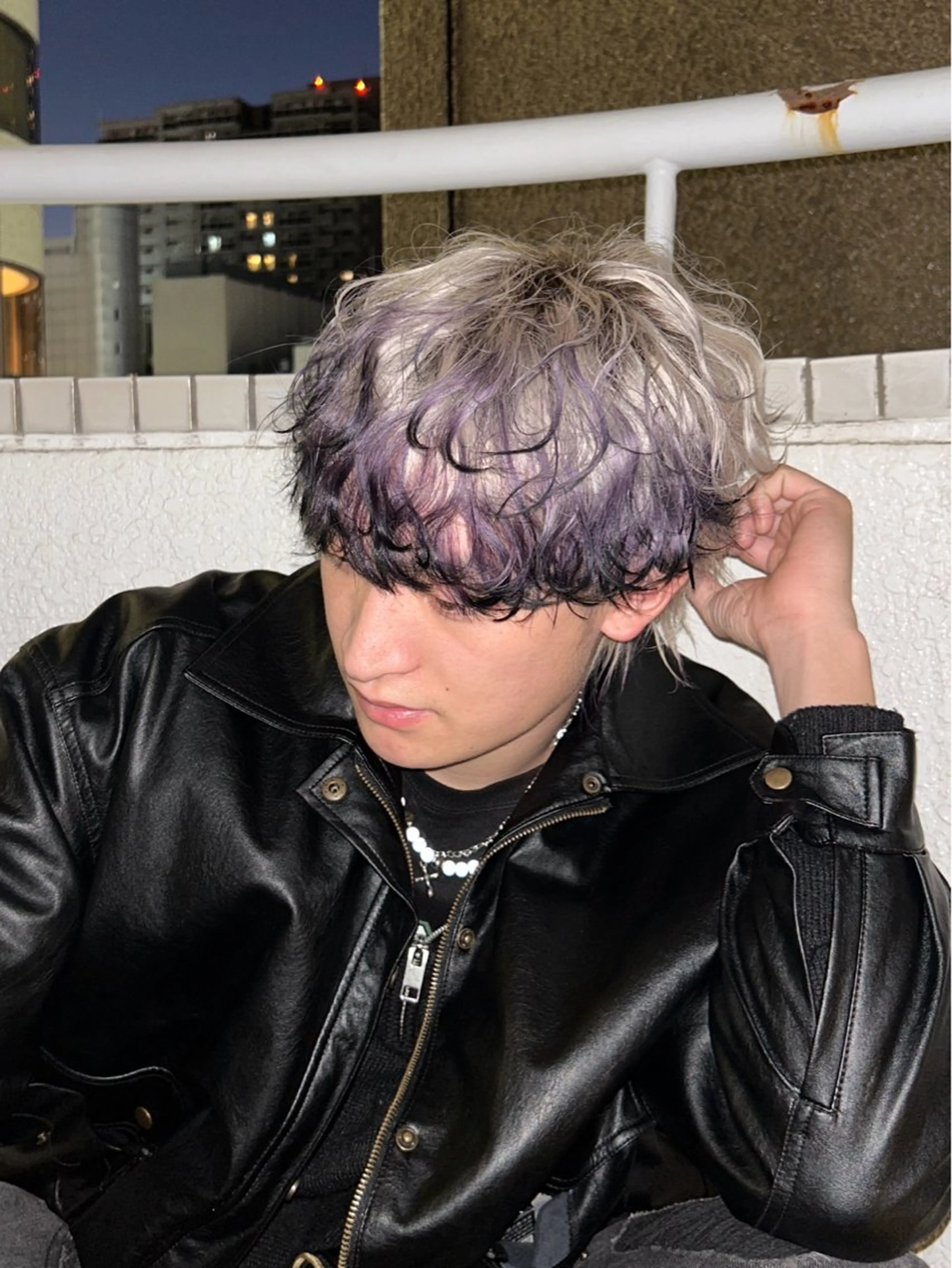 ケアブリーチリタッチ【＋￥2200  オンカラー 】の写真