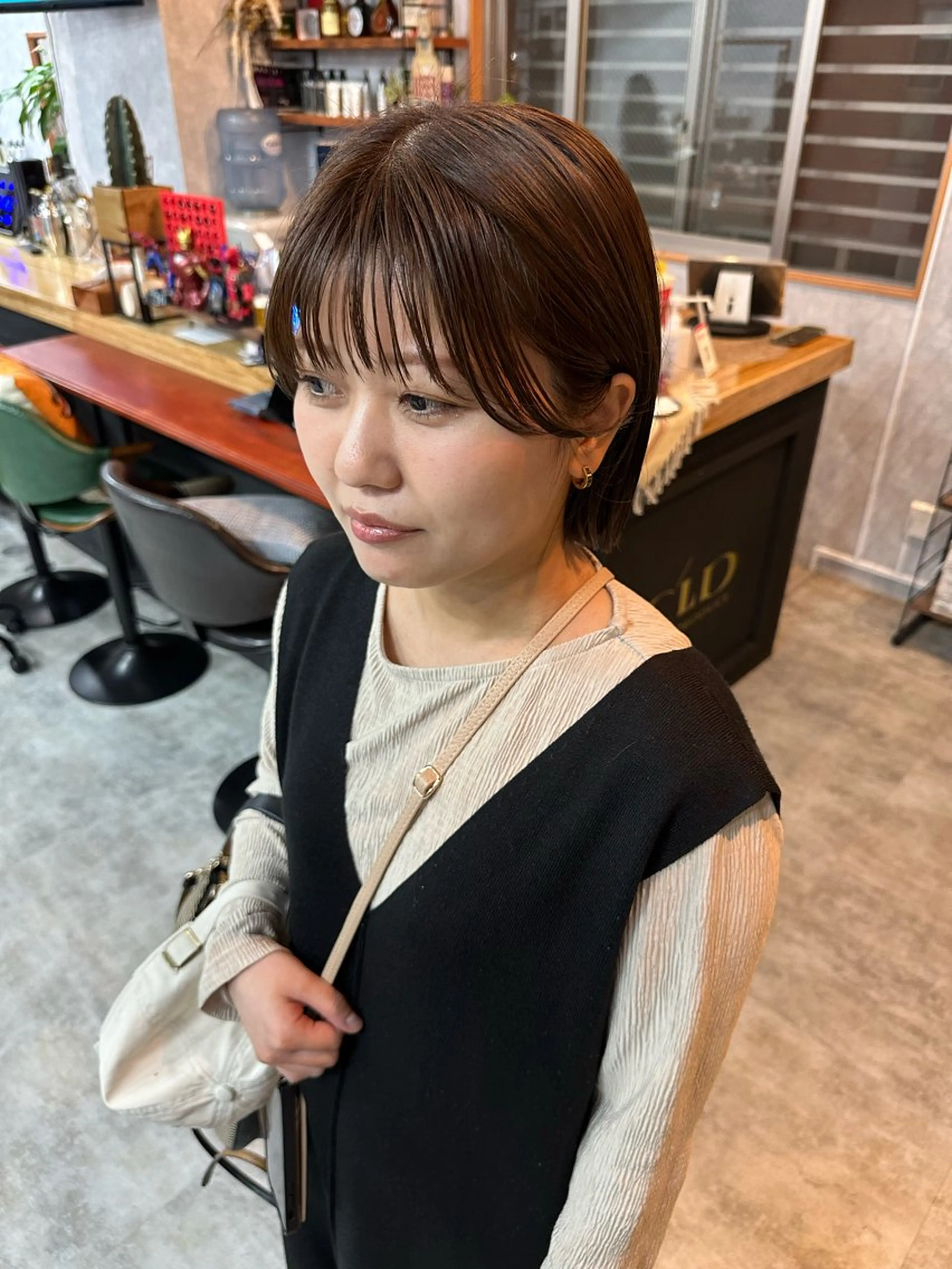 ショート 切りっぱなしボブ ショートボブ ハンサムショート 丸みショート ボブ C’LD hair  produce /シールドヘア所属・モテ髪/ボブ/ショー ト/アダチフウトのヘアスタイル
