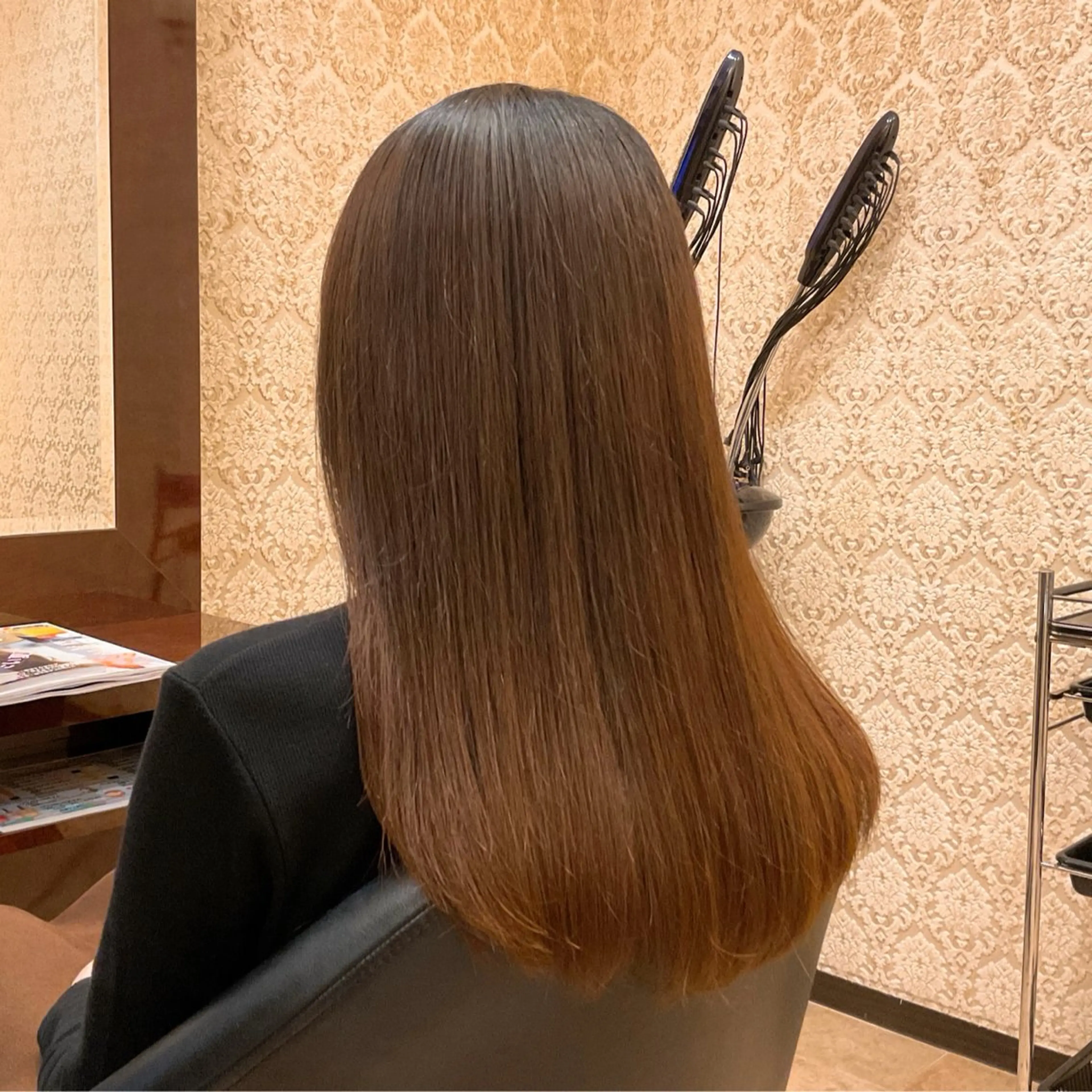 ロング 齋藤 若菜のヘアスタイル