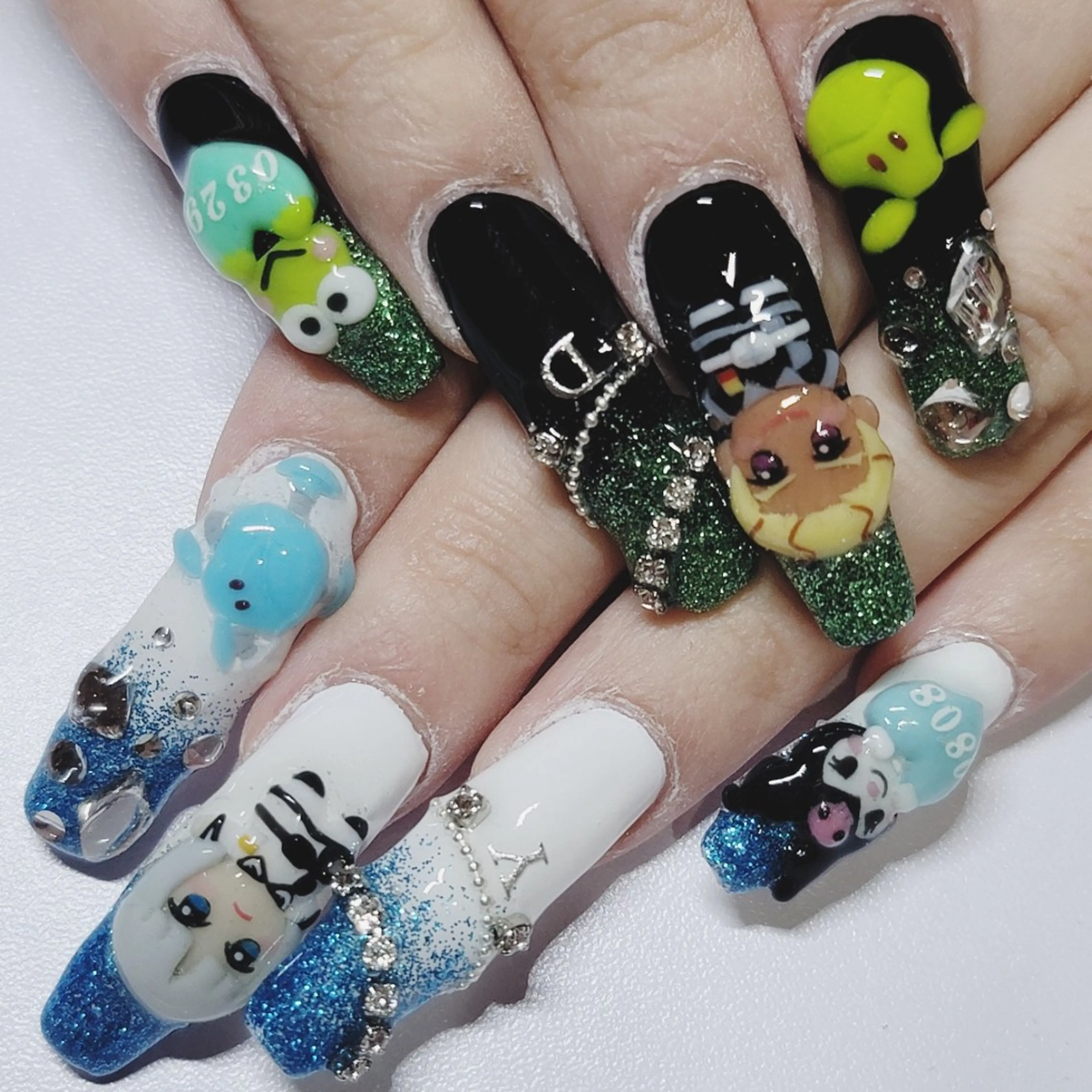 ネイル アートネイル ブルー グリーン ラメ(グリッター) ハンドネイル よしだ ひろきのネイルデザイン