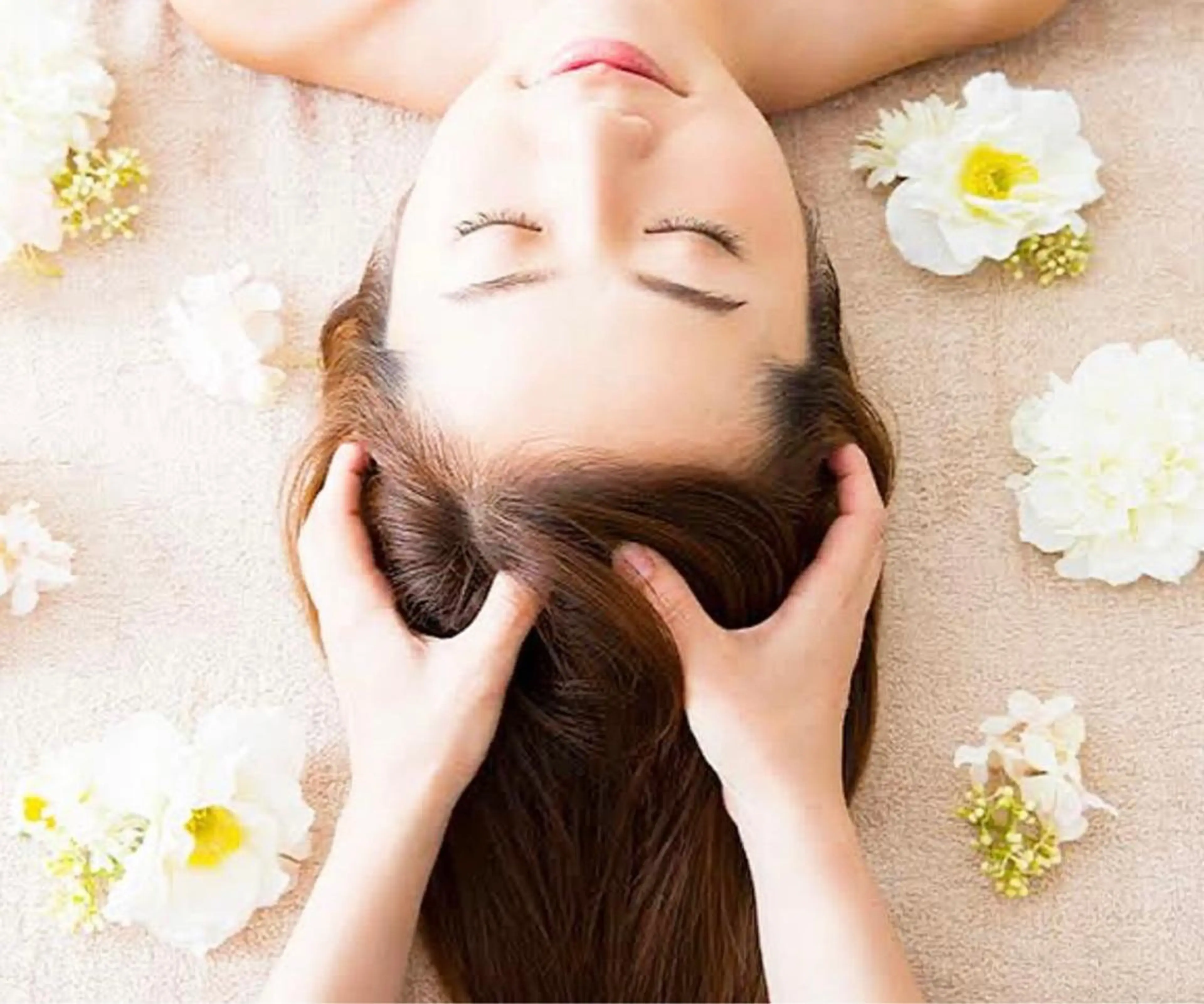 【EARTH鳥栖店】 中村咲姫のマツエク・マツパデザイン