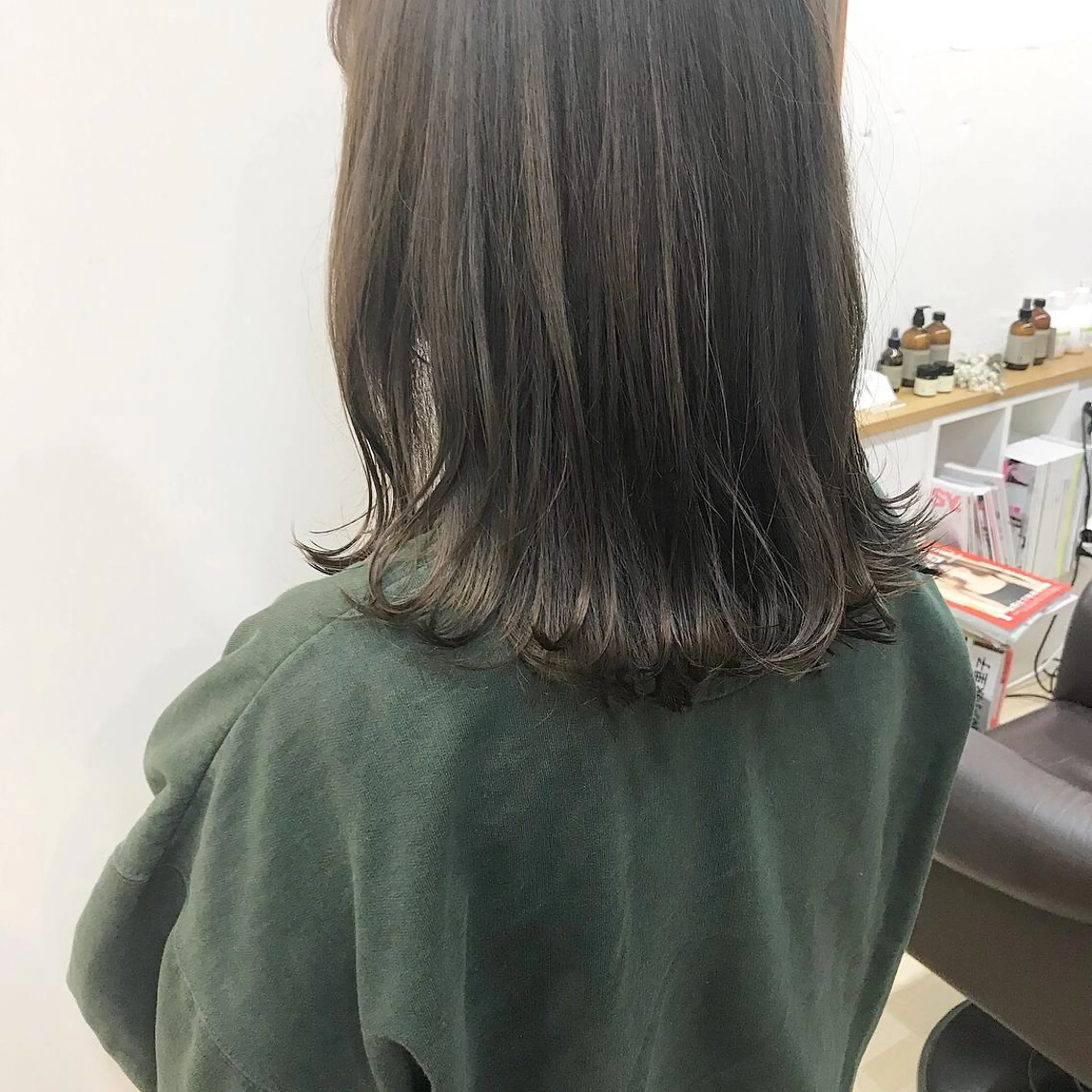 ミディアム カラー Click所属・クニモトハルナ ボブ/柔らかカラーのヘアスタイル