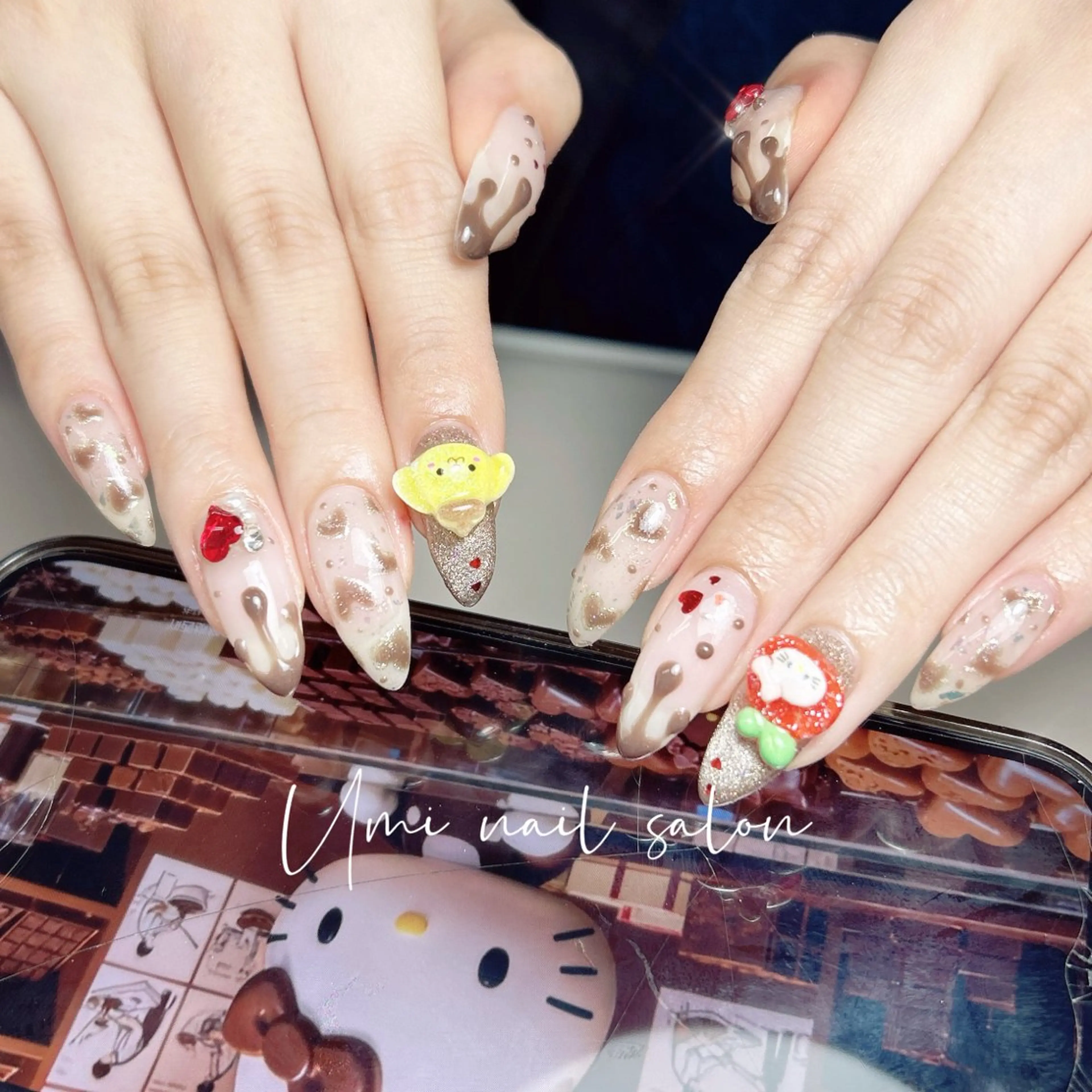 ネイル クリアネイル 成人式 長さ出し フラッシュネイル フットネイル Umi nail Salon所属・Umi.せい 🫧のネイルデザイン