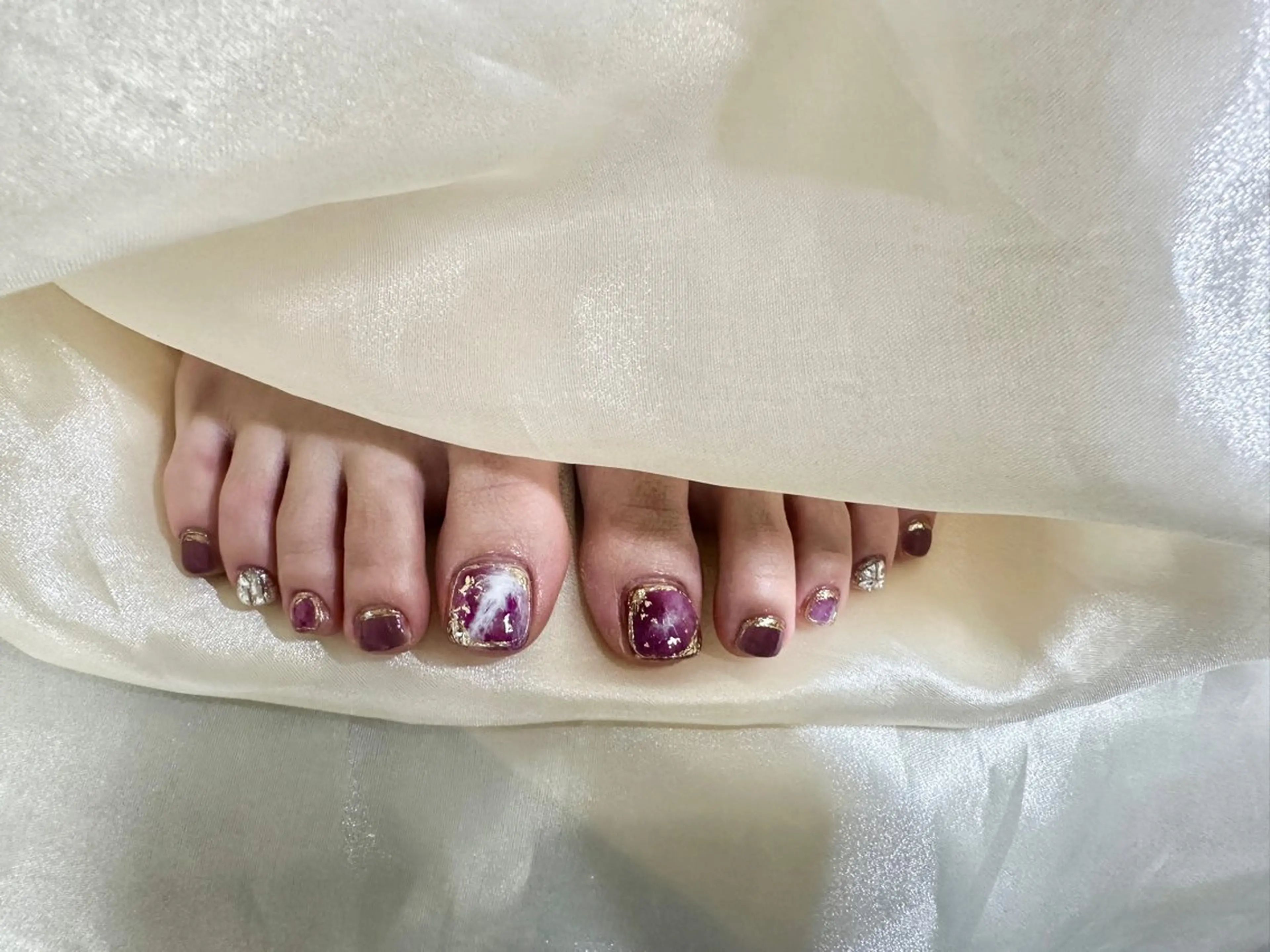 ネイル DUO MI所属・ル ナのネイルデザイン