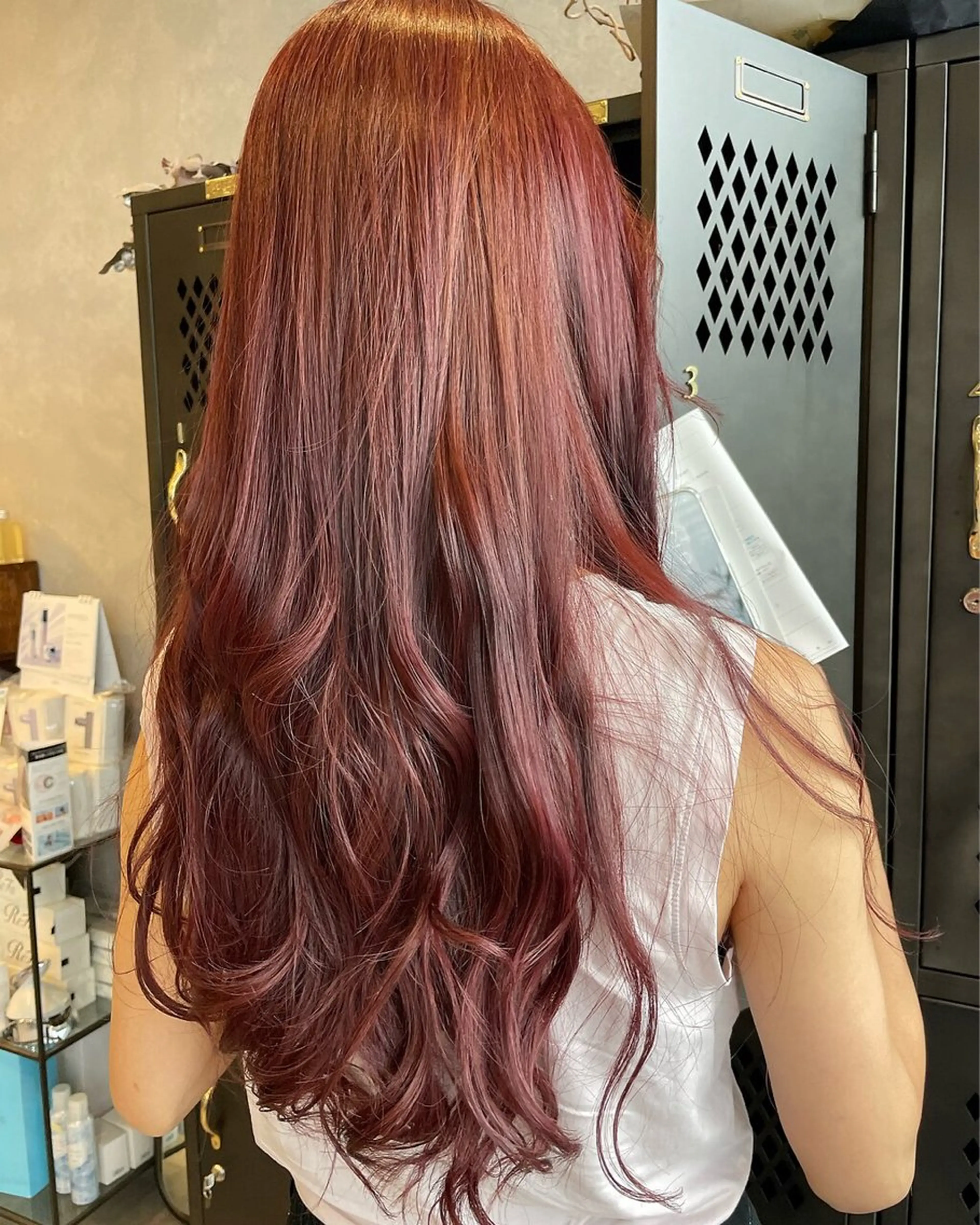 カラー 加藤 小春のヘアスタイル