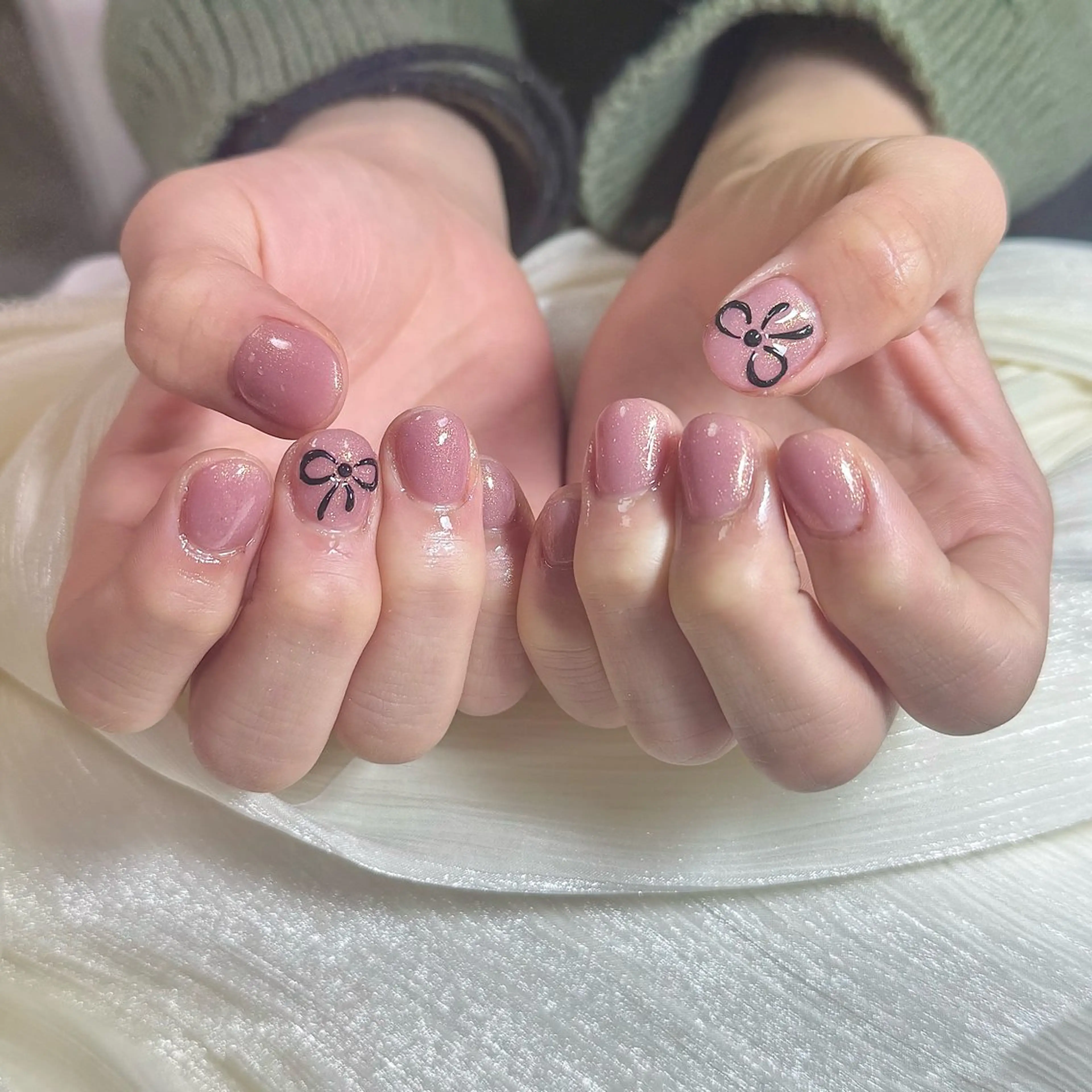ネイル ハンドネイル 🎀 NaNa_nailのネイルデザイン