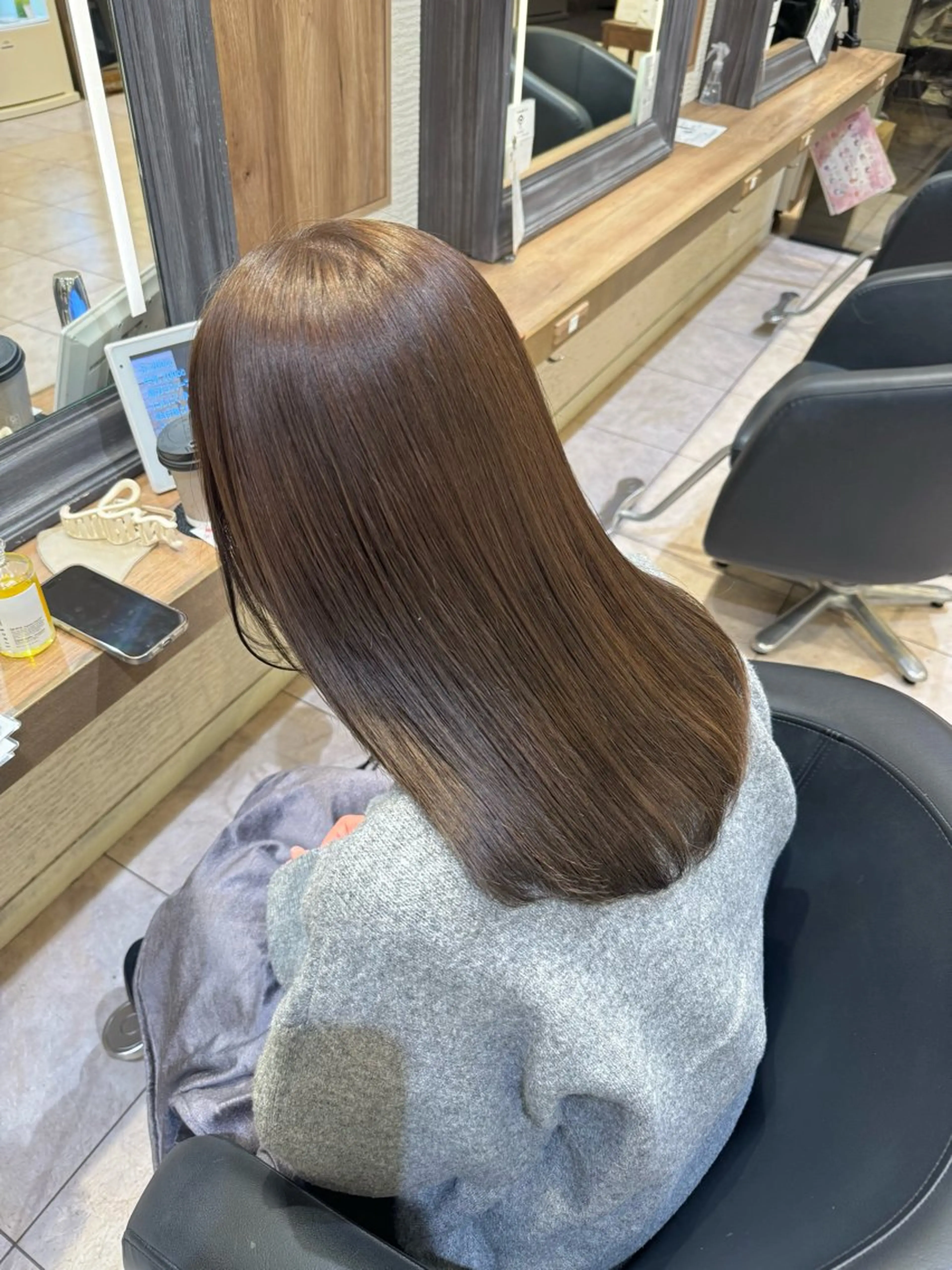 セミロング カラー ヘアカラー 赤み消しカラー🌱 YUZUKI🫧のヘアスタイル