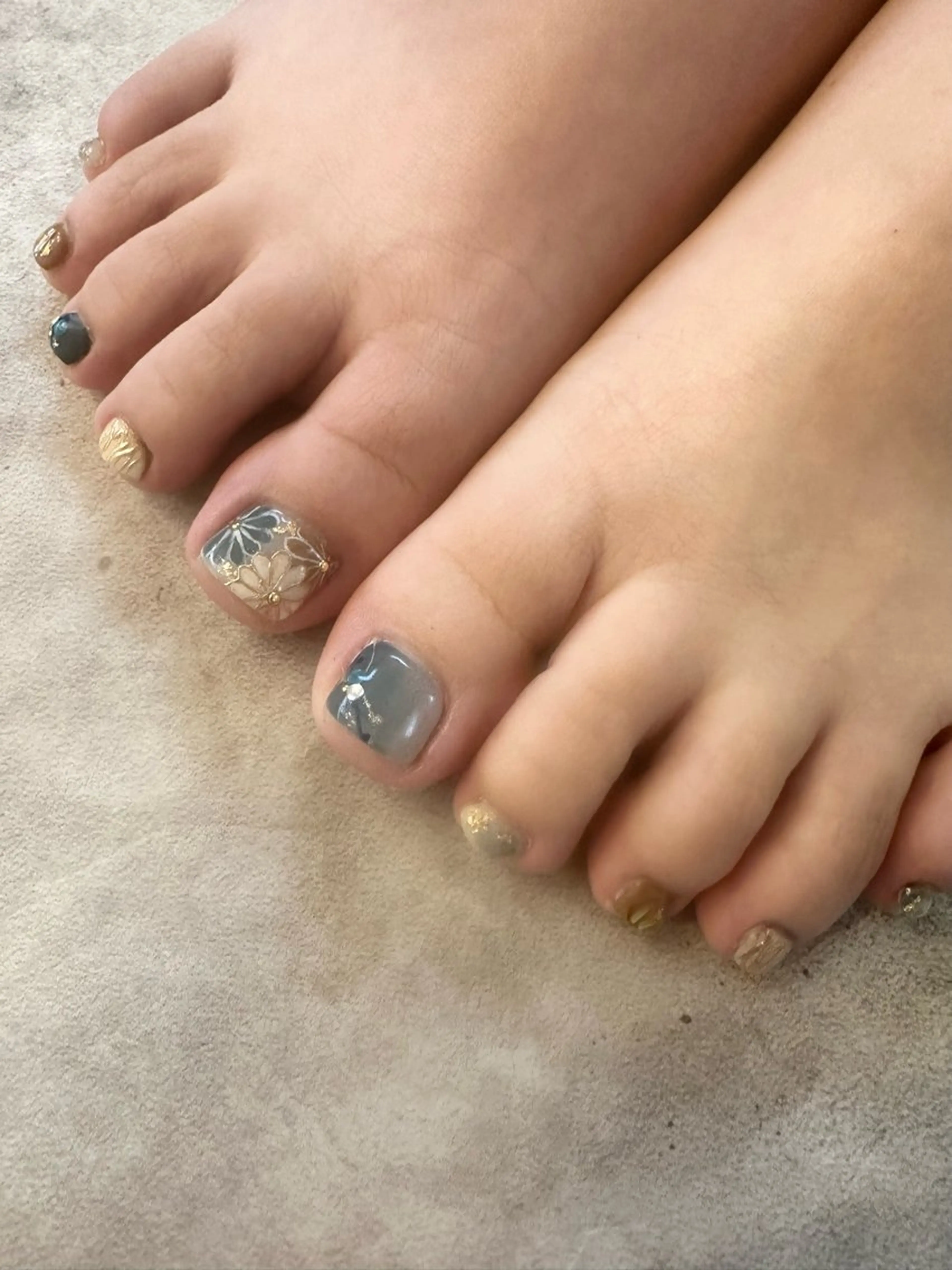 ネイル 成人式 nailroom Anmie.のネイルデザイン