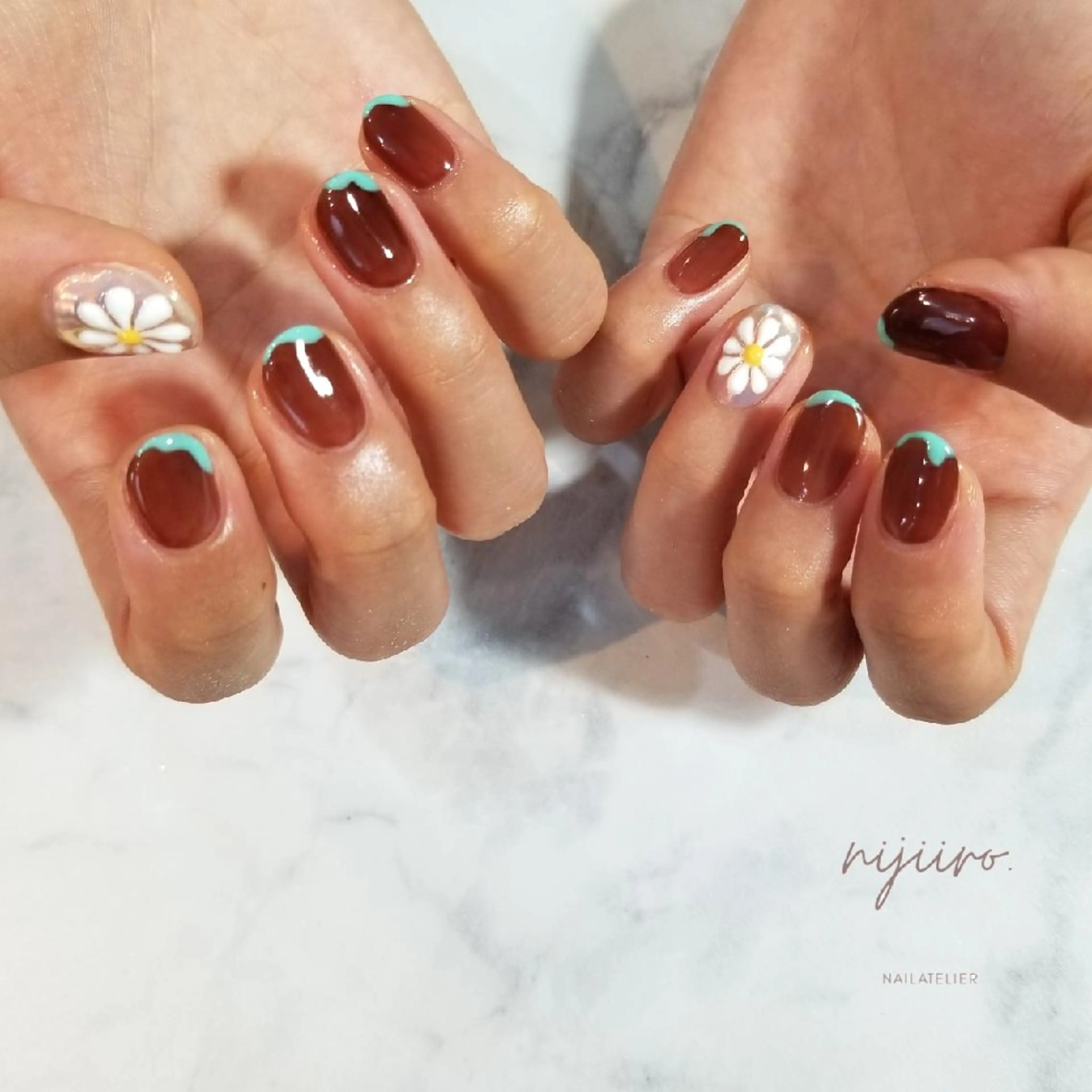 ネイル フレンチネイル ハンドネイル nailatelier nijiiro.所属・nijiiro🌈 サトウのネイルデザイン