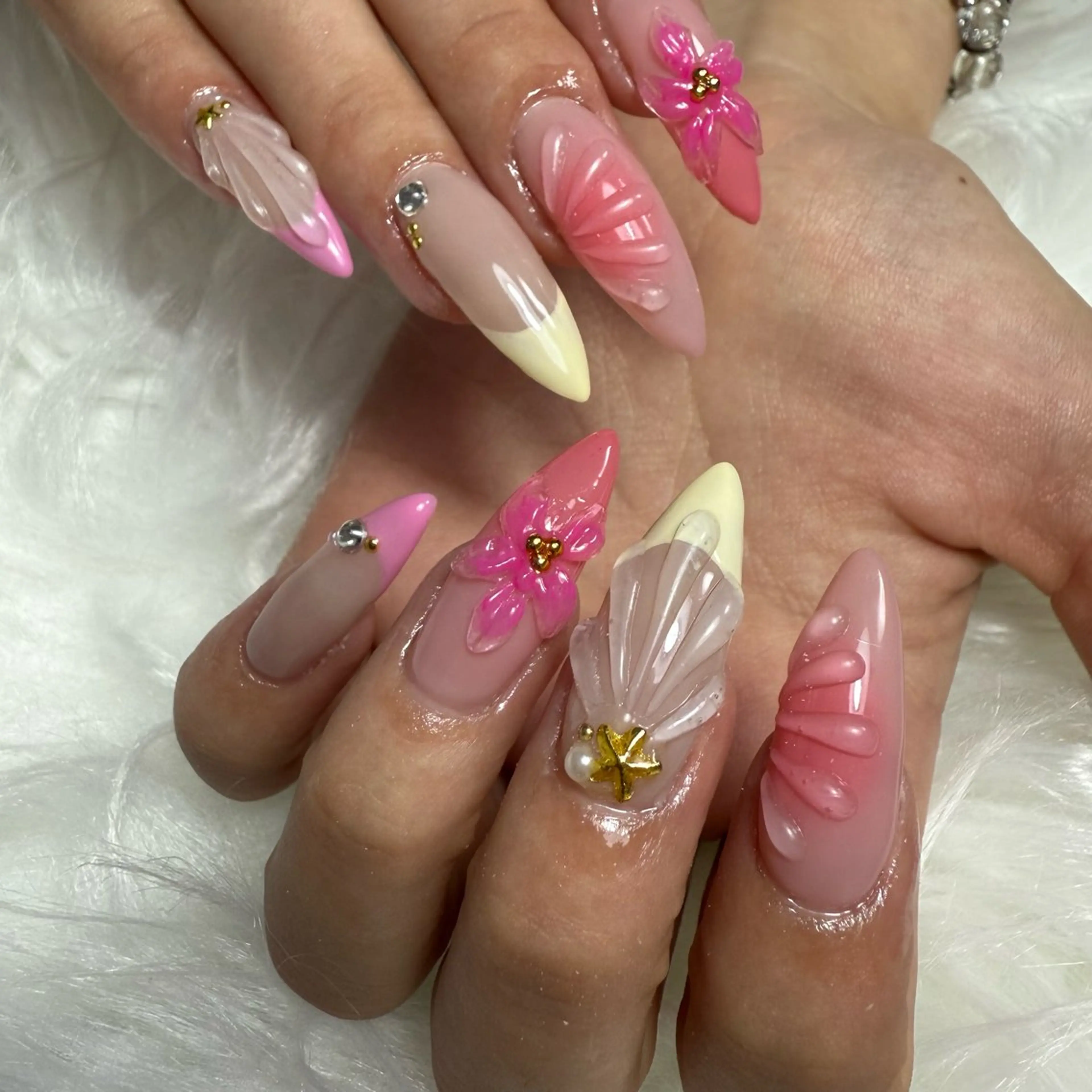 ネイル 持ち込み 夏ネイル ハンドネイル L'ino nailのネイルデザイン
