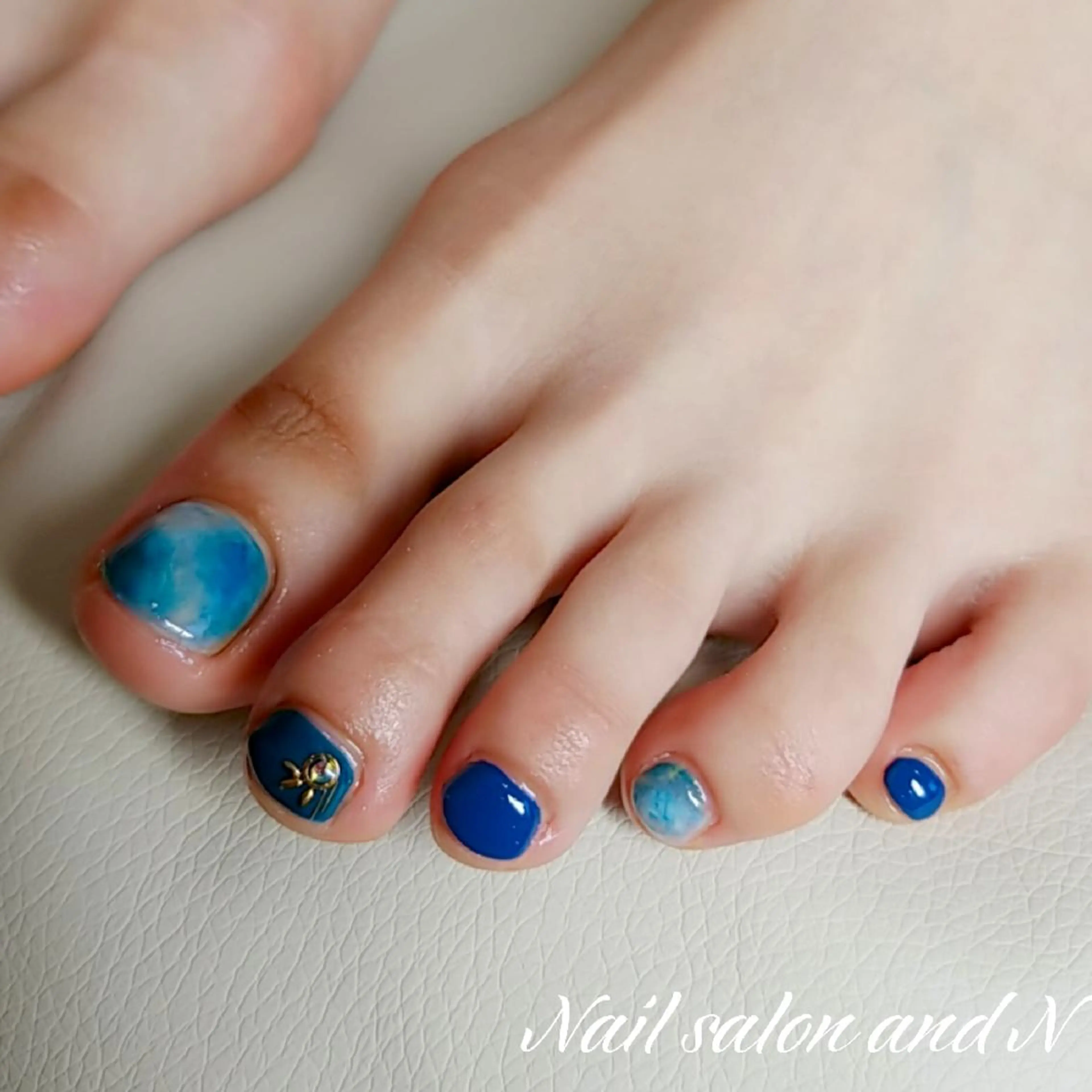 ネイル and Nのネイルデザイン