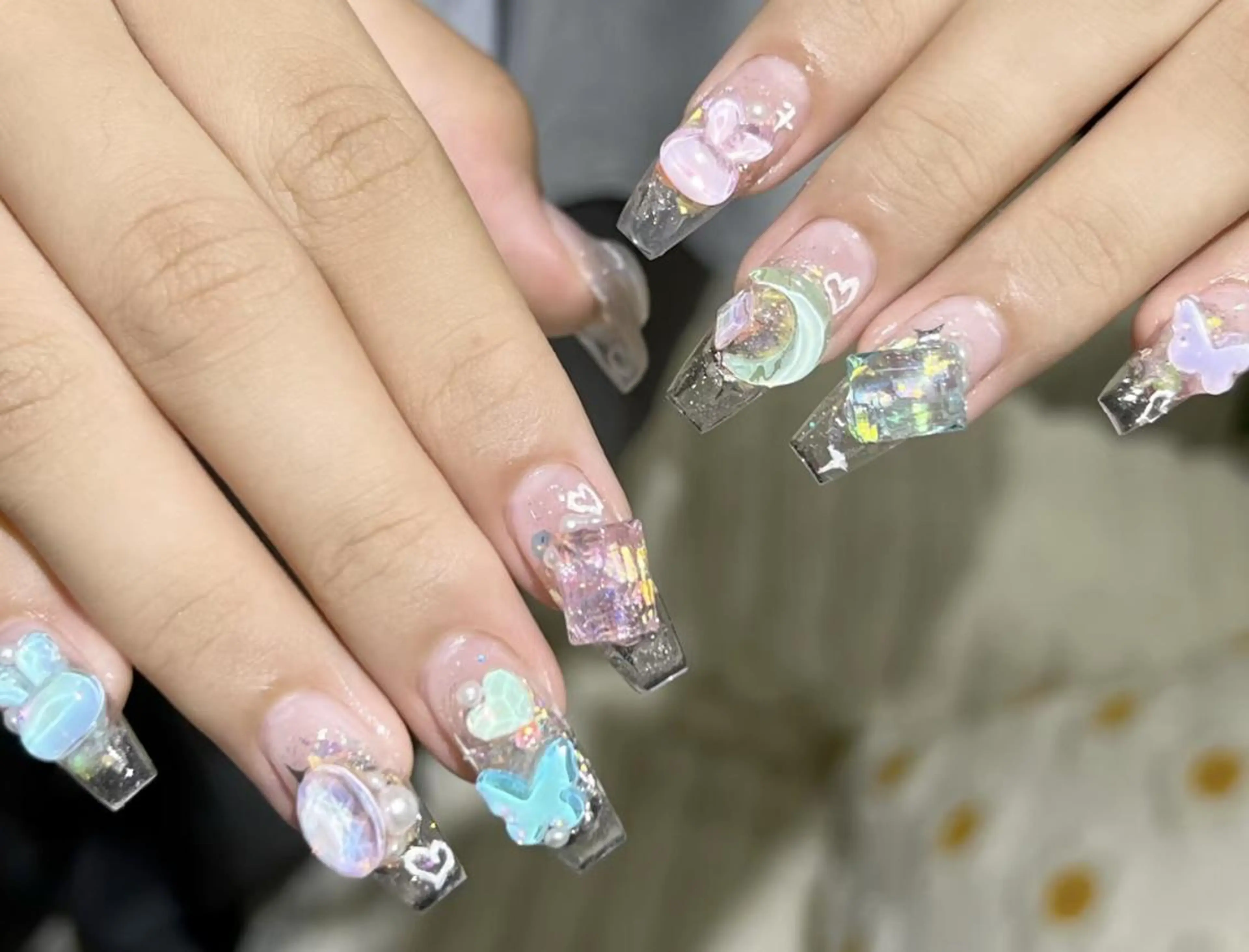 ネイル ハンドネイル ハンドケア 🍑 momo_nailのネイルデザイン