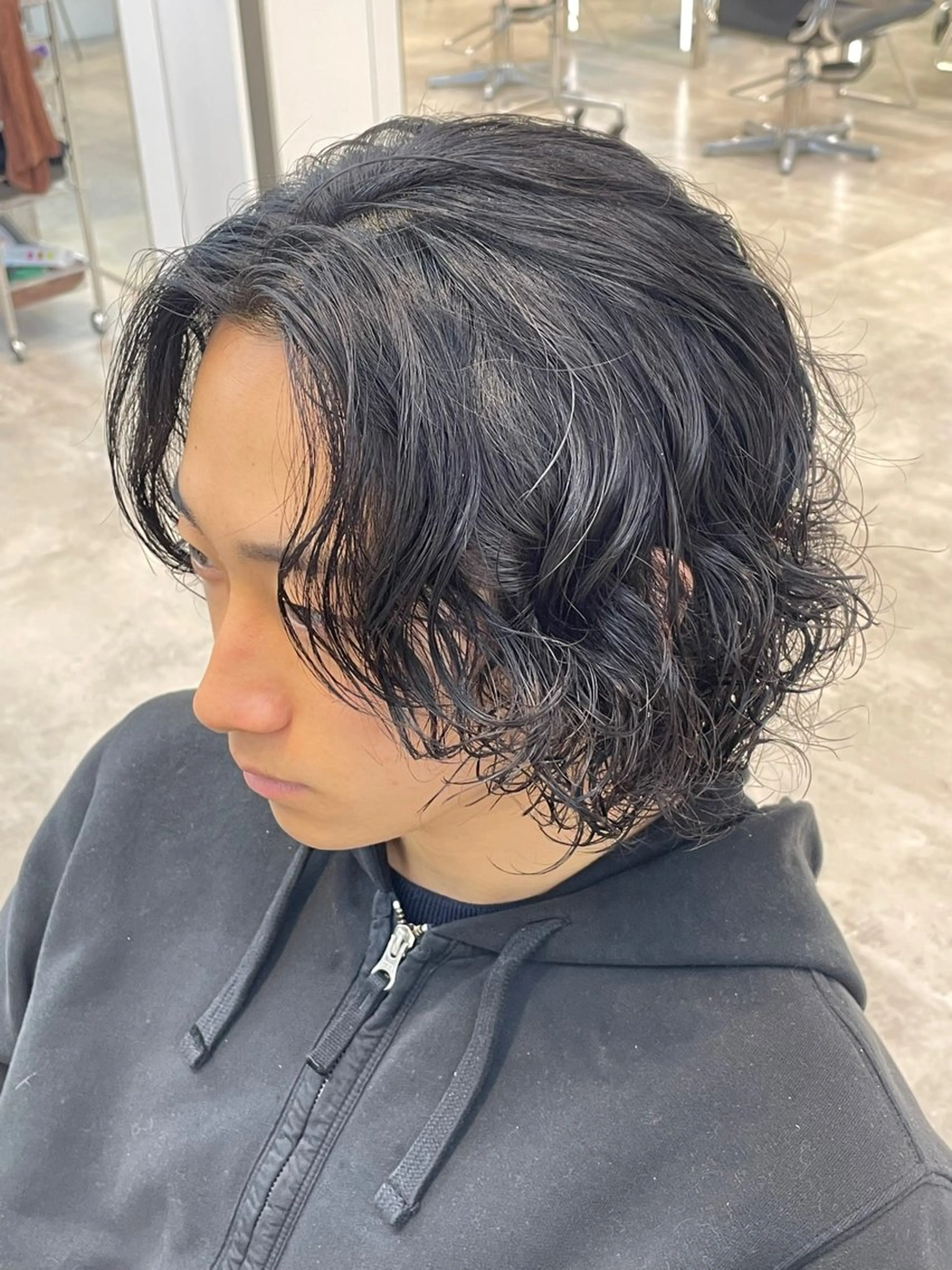 ミディアム パーマ メンズ カット パーマ fifth 武正 琉生のヘアスタイル