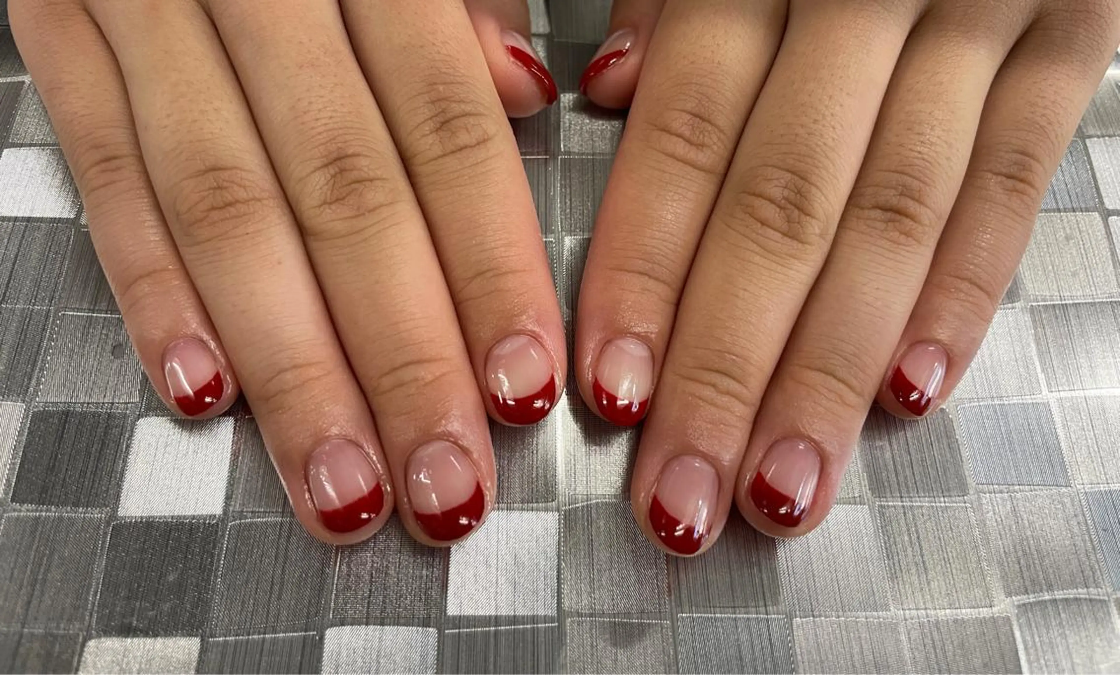 ネイル フレンチネイル Regulus 光田のネイルデザイン