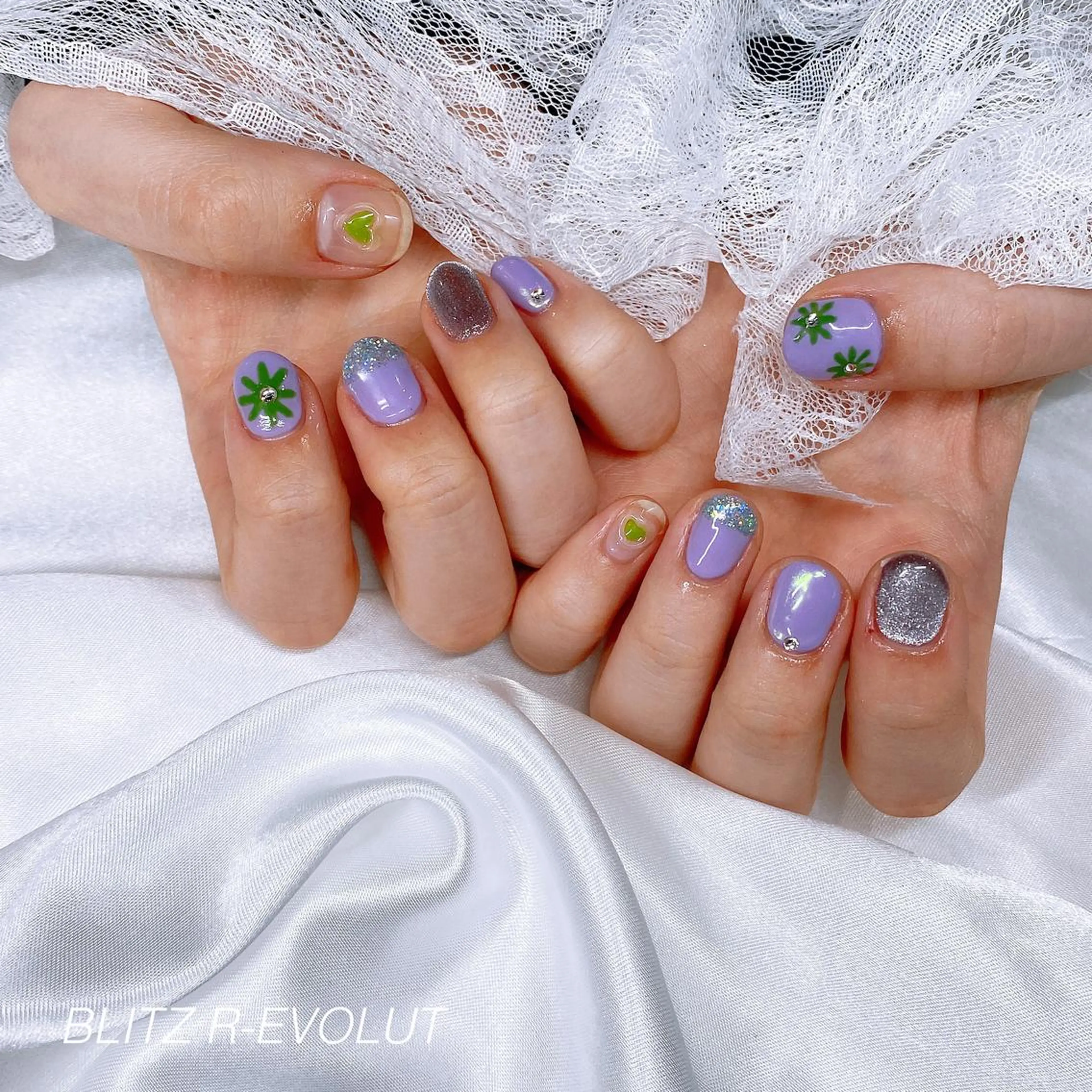 ネイル ☁️BLITZ 🎀笠原雪音🎀のネイルデザイン