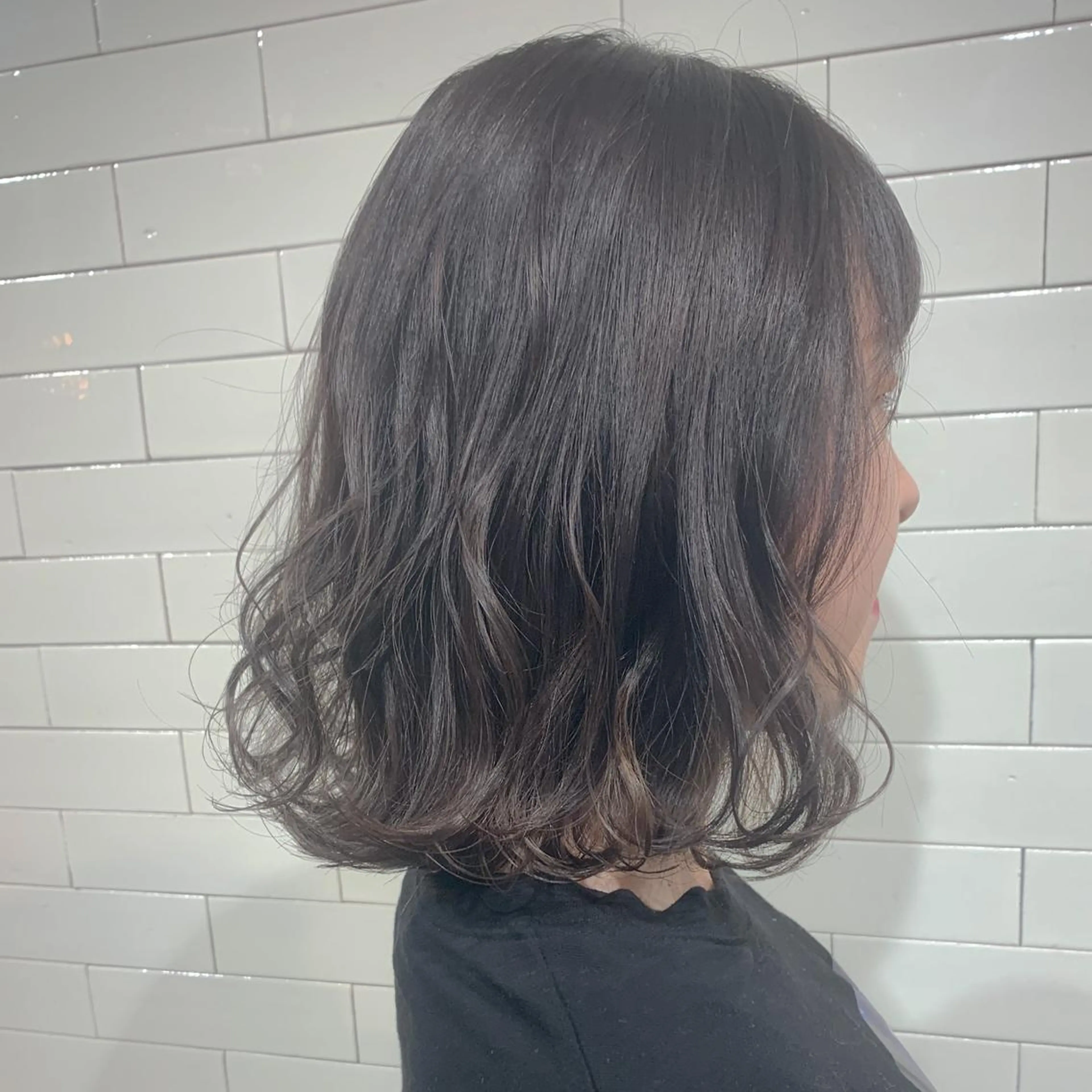 ミディアム カラー ヘアアレンジ ベージュカラー ブリーチ ブリーチなしカラー カット ヘアカラー トリートメント 🦋レイヤーカット ミドリカワ🦋のヘアスタイル
