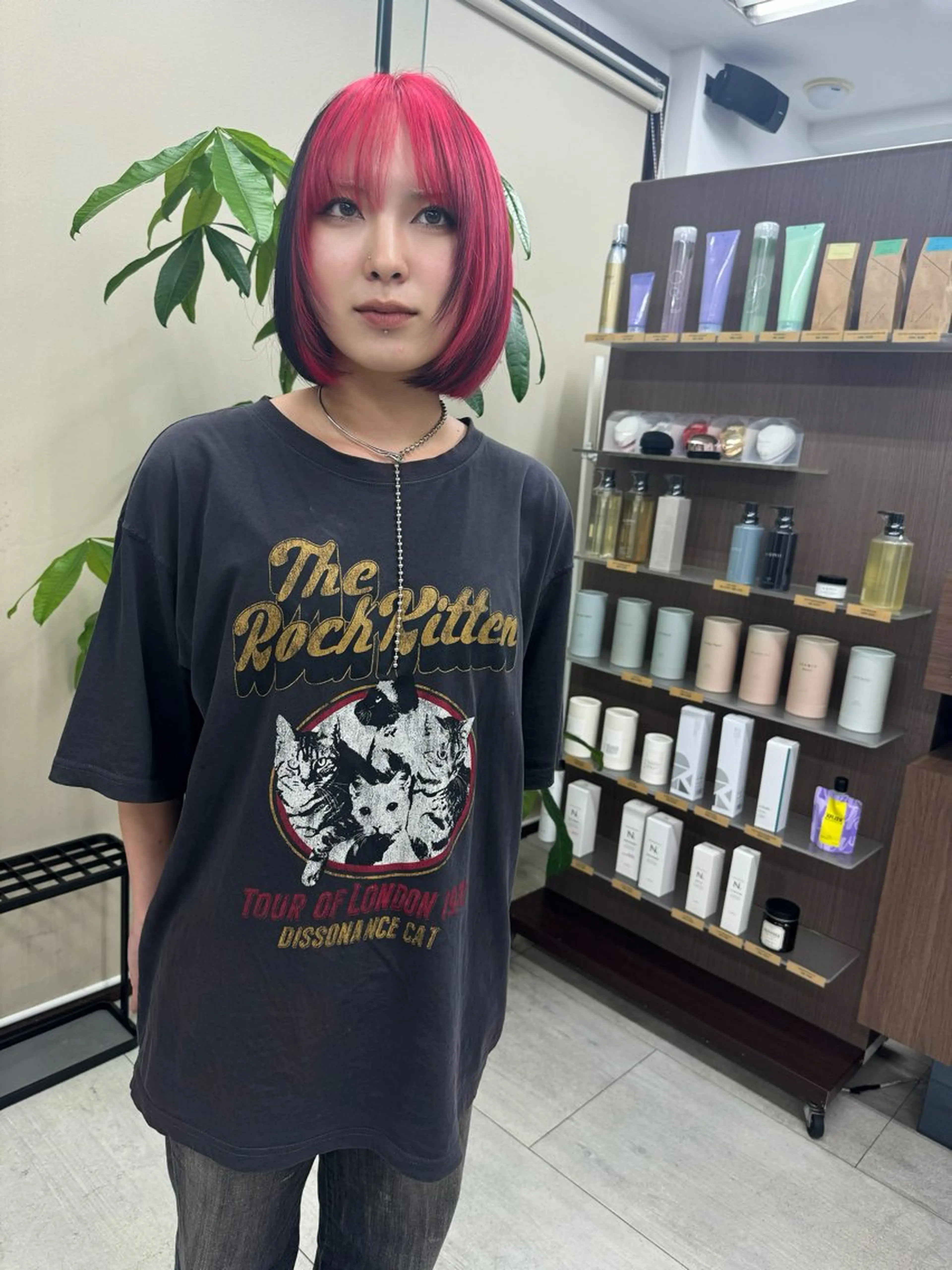 ショート カラー デザインカラー カット ヘアカラー トリートメント カラー職人/上川原 雄飛のヘアスタイル