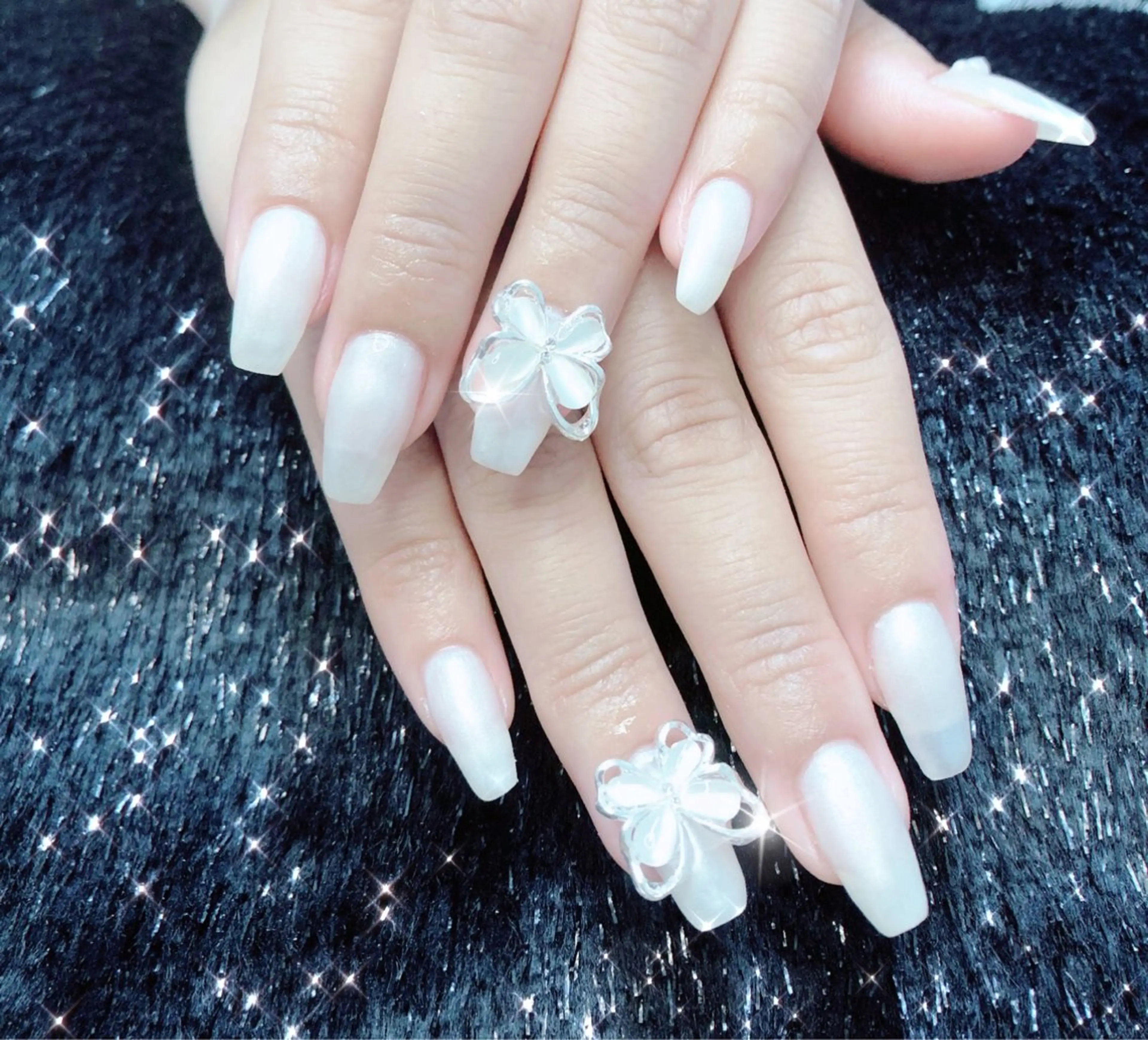 ネイル フットネイル フレンチネイル ジェルネイル ガラスフレンチ ハート ハンドネイル ハンドケア 大門浜松町 ネイルのネイルデザイン