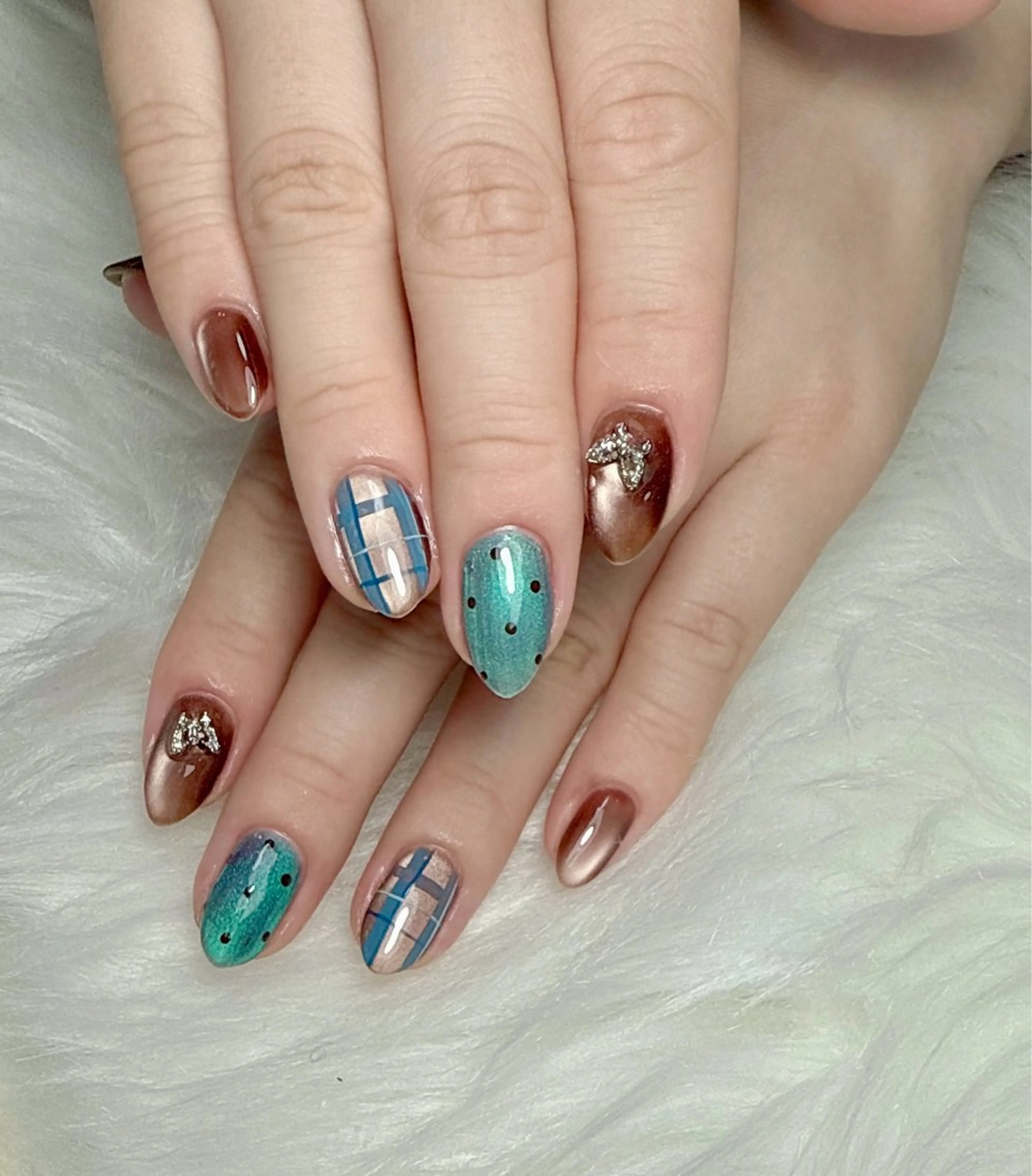 ネイル W&nail  slon所属・W·mai nail 関内のネイルデザイン