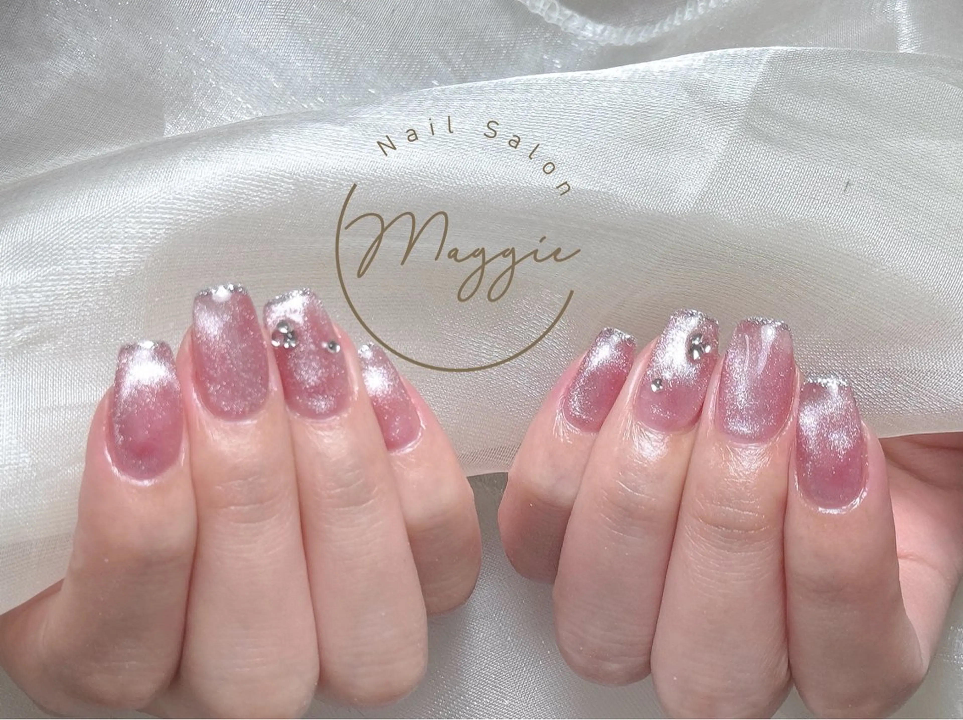 ネイル Maggie Nail🦩のネイルデザイン