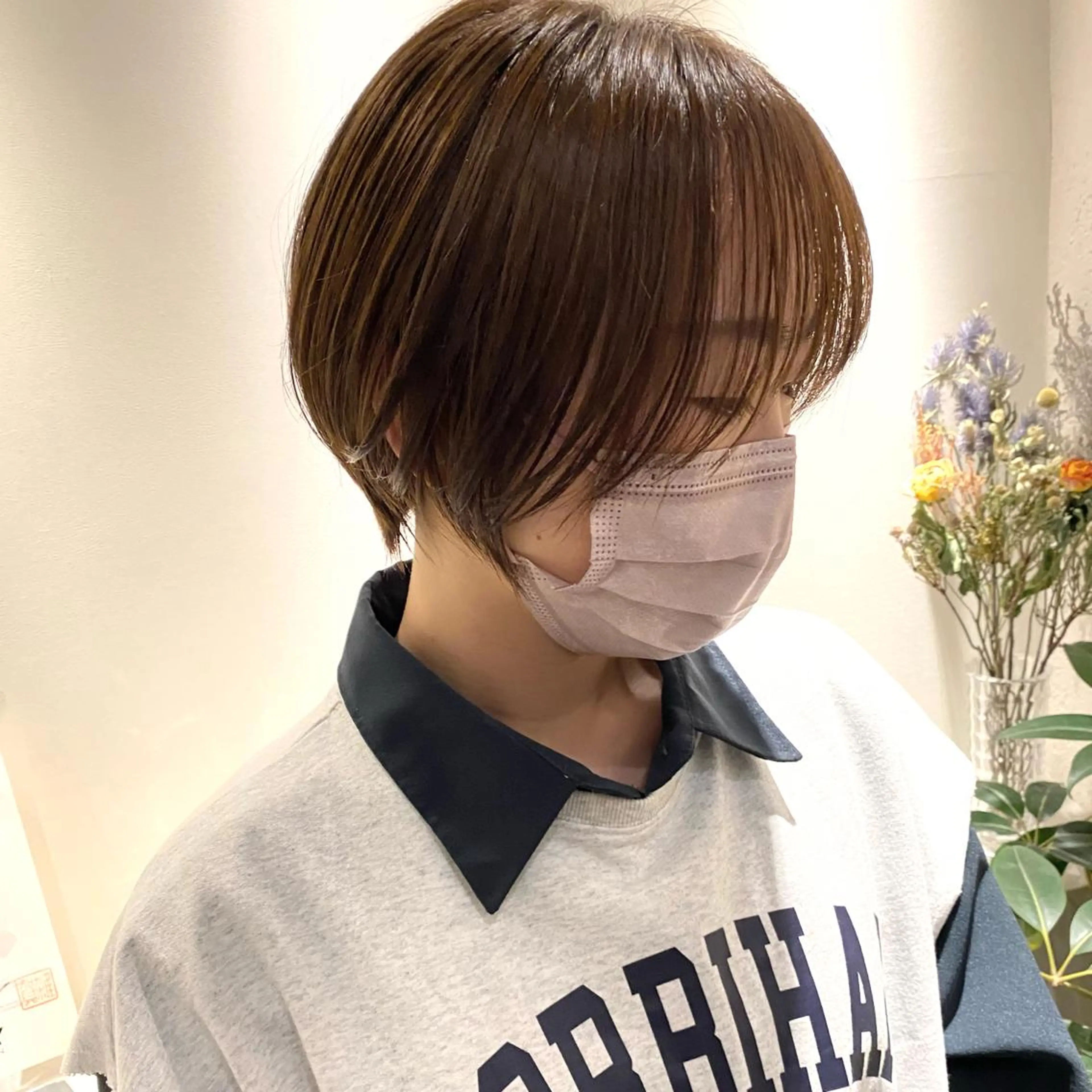 ショート アッシュ ボブ 髪質改善 レイヤーカット ショートヘア カット ヘアカラー トリートメント ショート〜ミディアム 喜多司のヘアスタイル