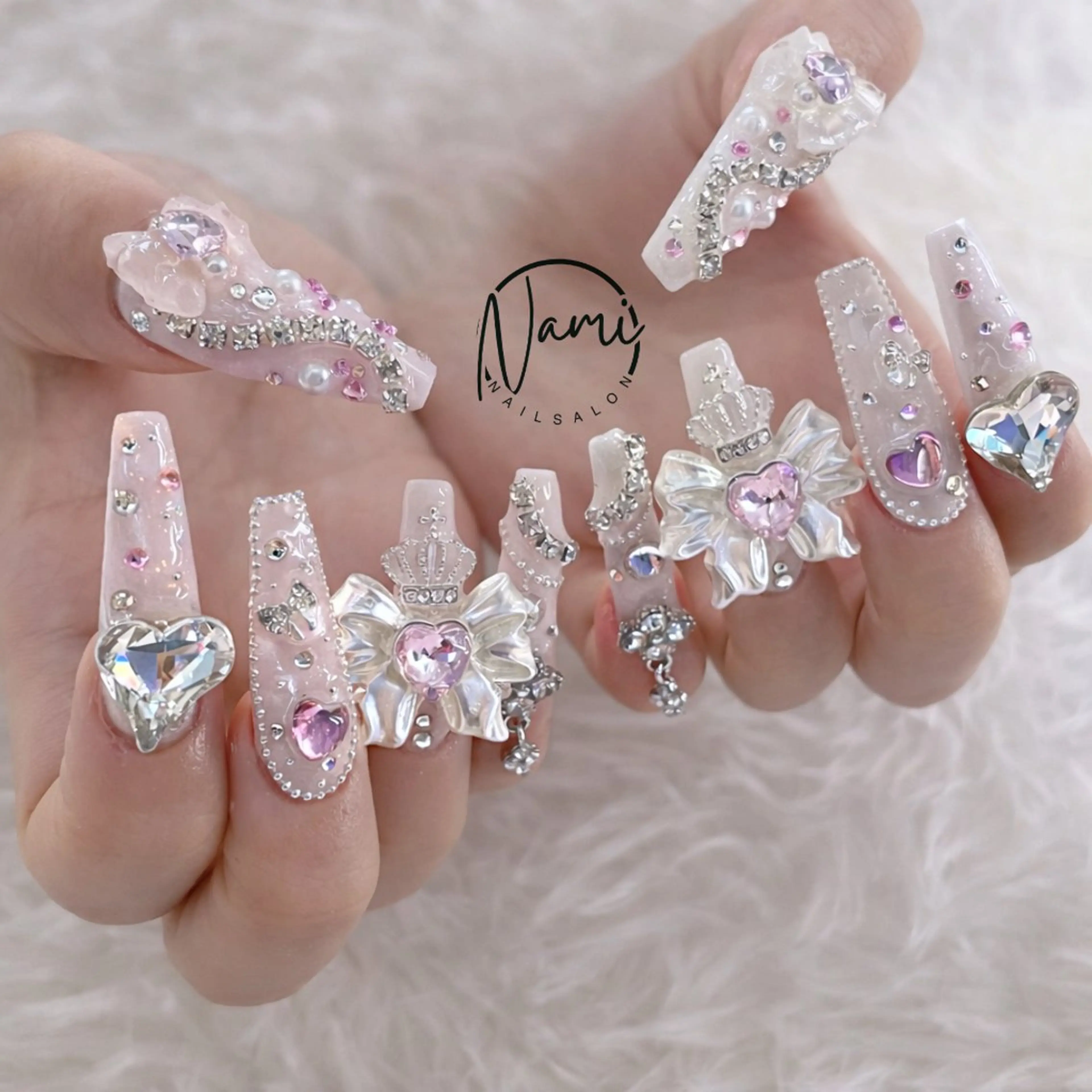 ネイル 長さ出し ガーリー 韓国ネイル ロングネイル 持ち込み ハンドネイル Nami nail salon所属・Nami nail salonのネイルデザイン