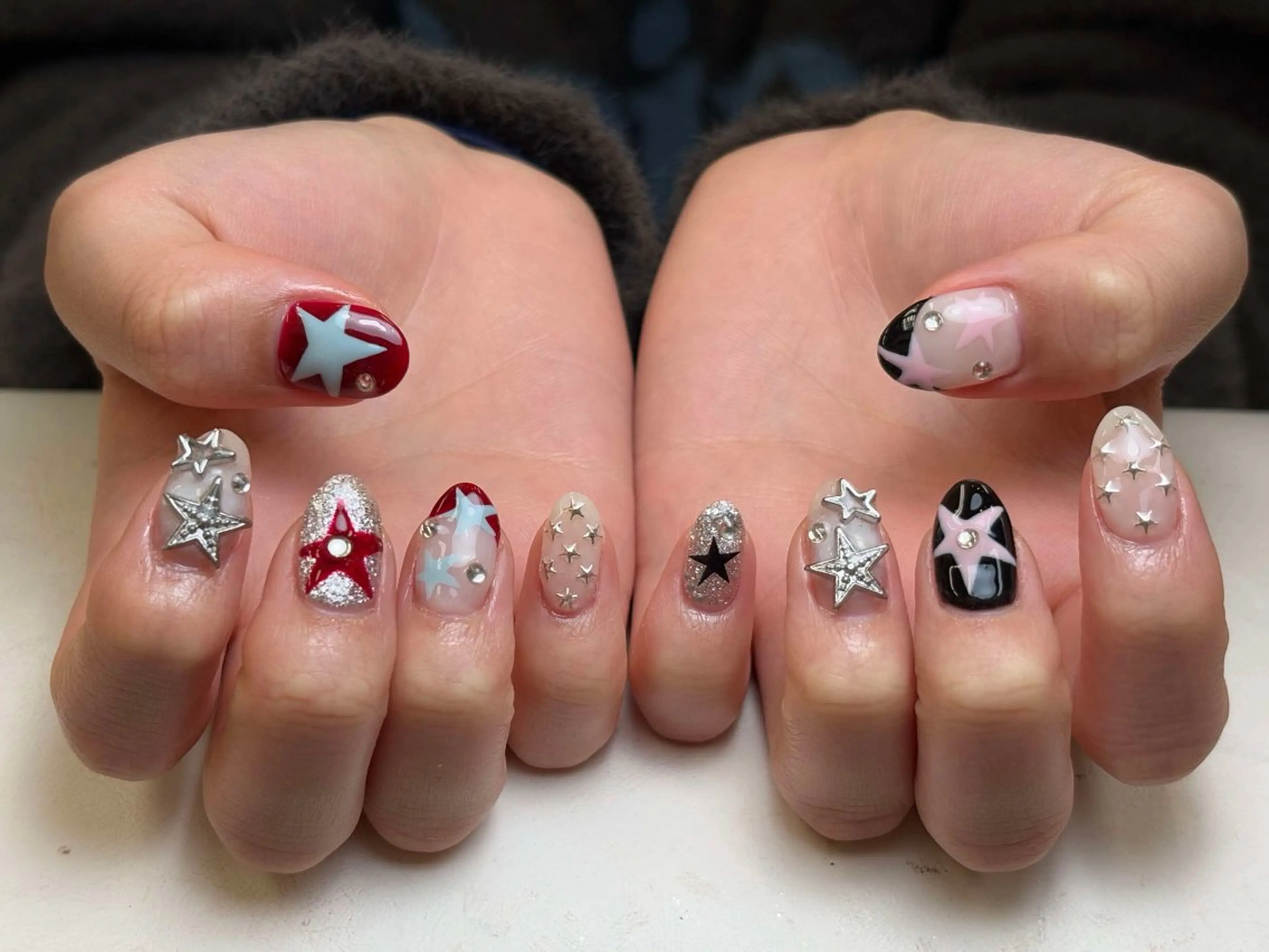 ネイル アートネイル Nie Nail Shinokuboのネイルデザイン