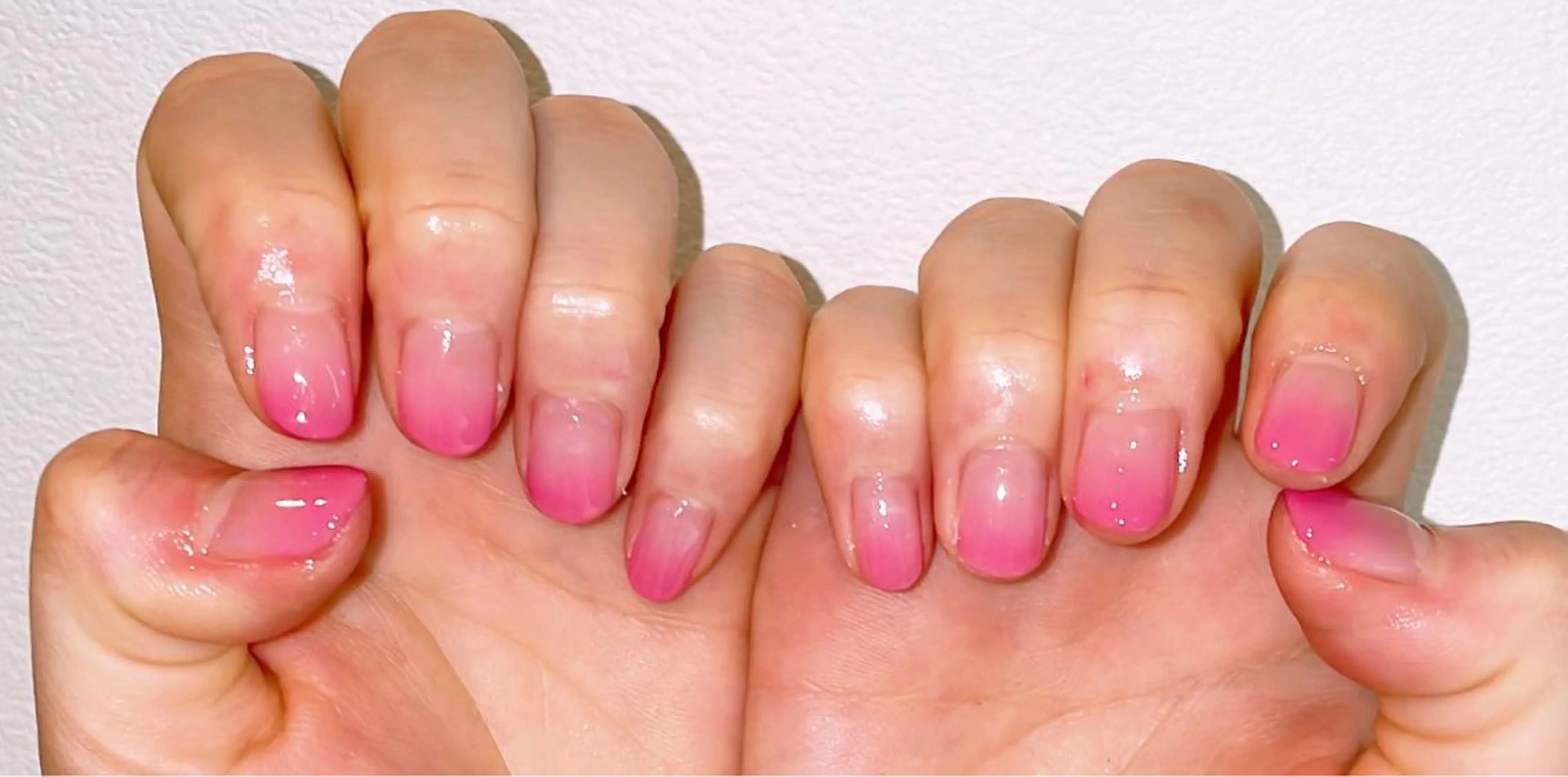 ネイル VIERU 🌈🎀💖のネイルデザイン