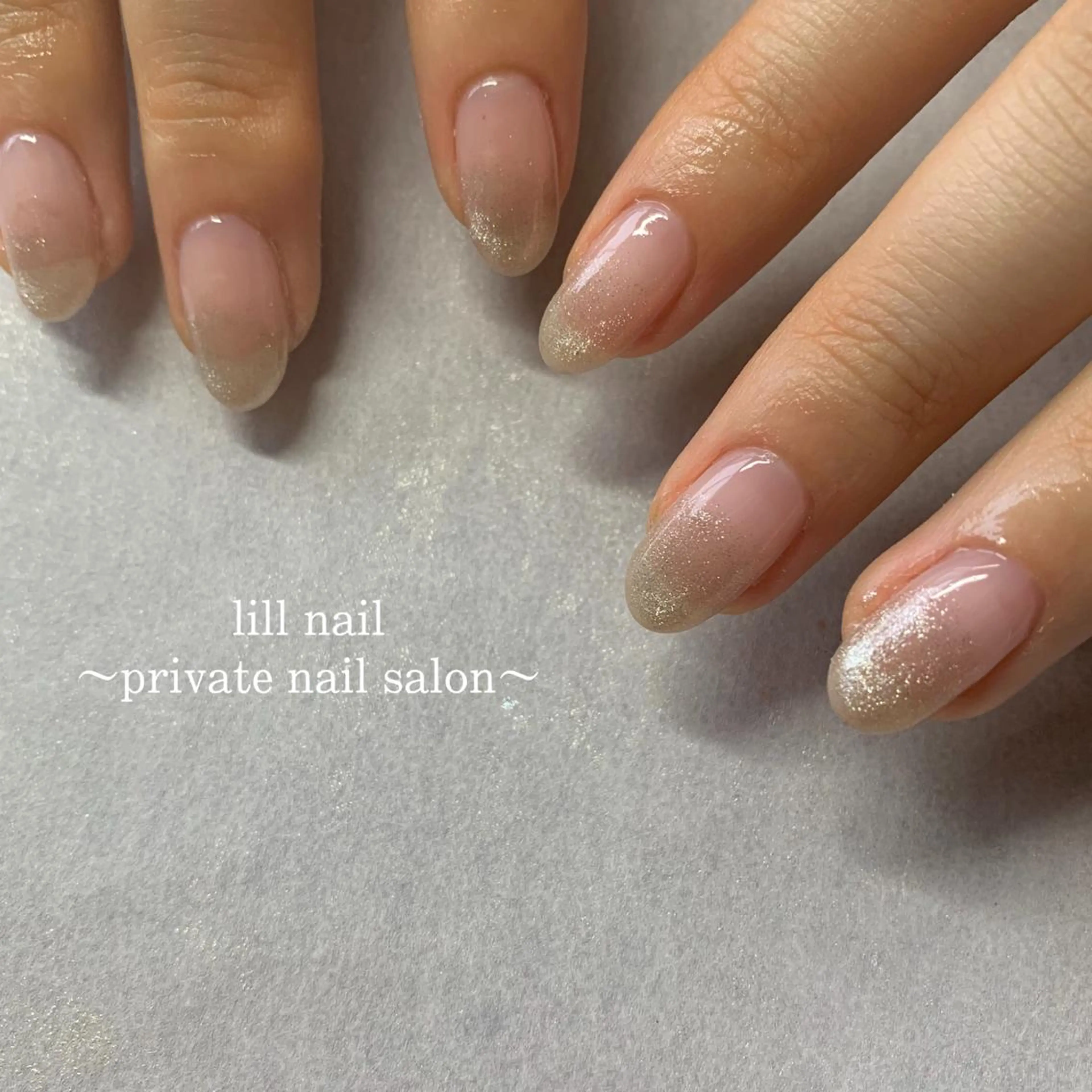 ミディアム pllia beautyのネイルデザイン