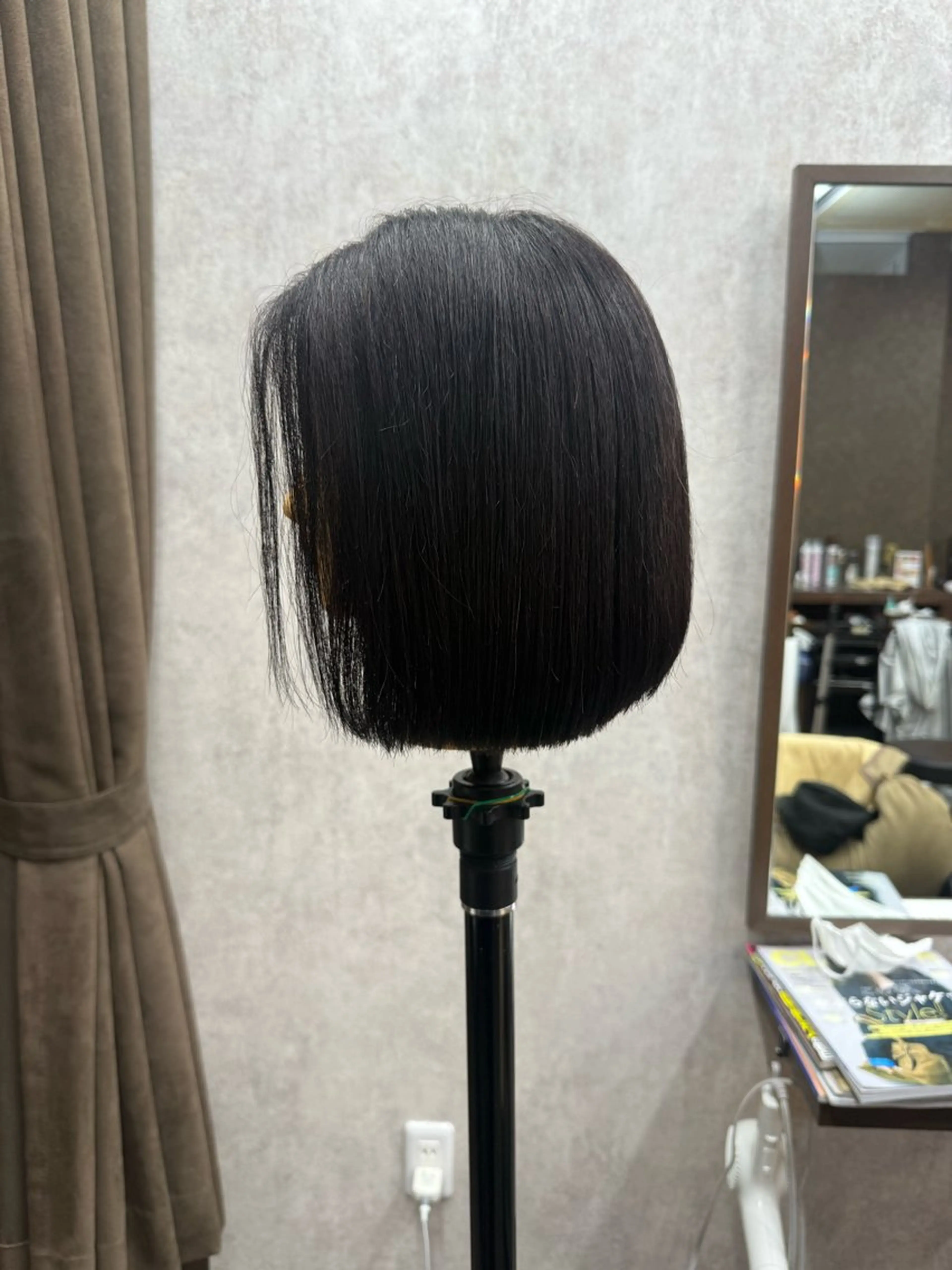 ミディアム ボブ Hair Peace所属・戎 歩のヘアスタイル