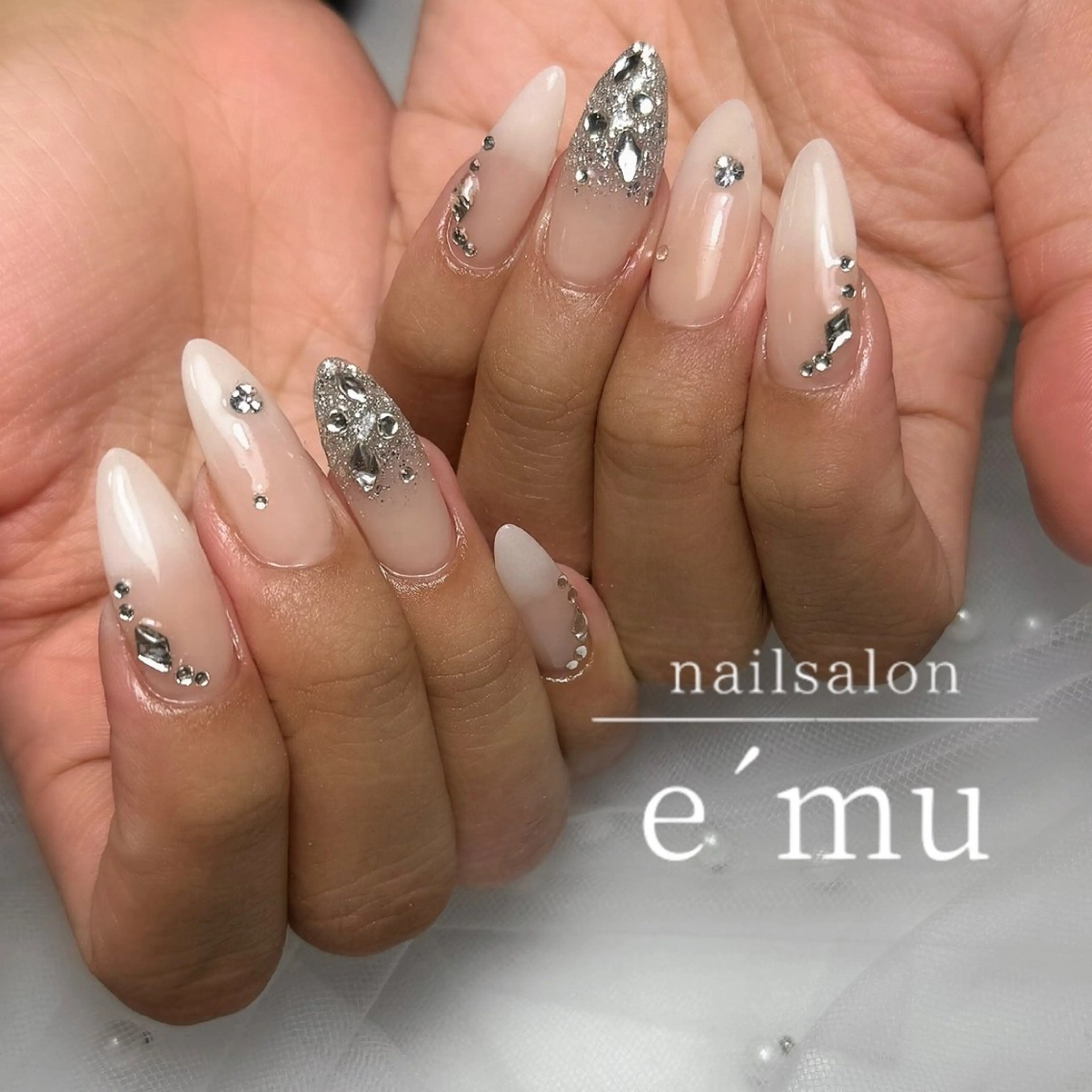 ネイル ハンドネイル nailsalon e´muのネイルデザイン