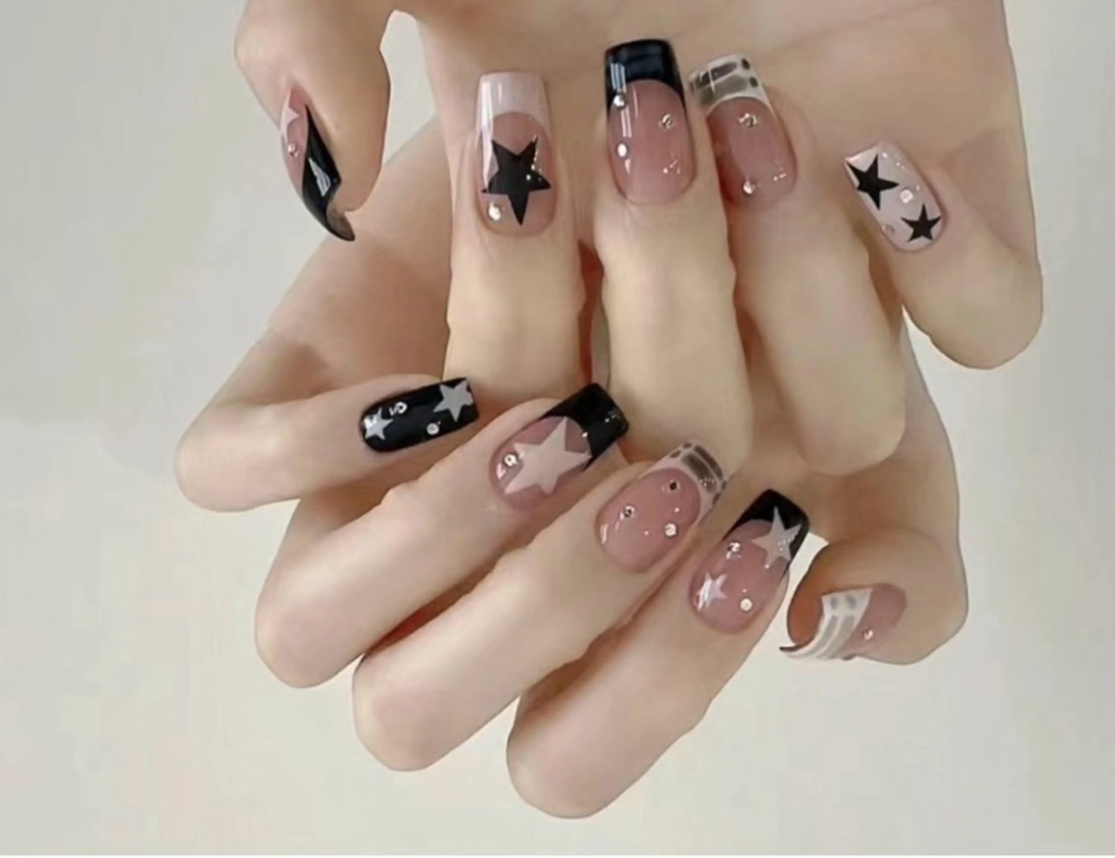 ネイル ハンドネイル D-BEAUTY Nailsalonのネイルデザイン