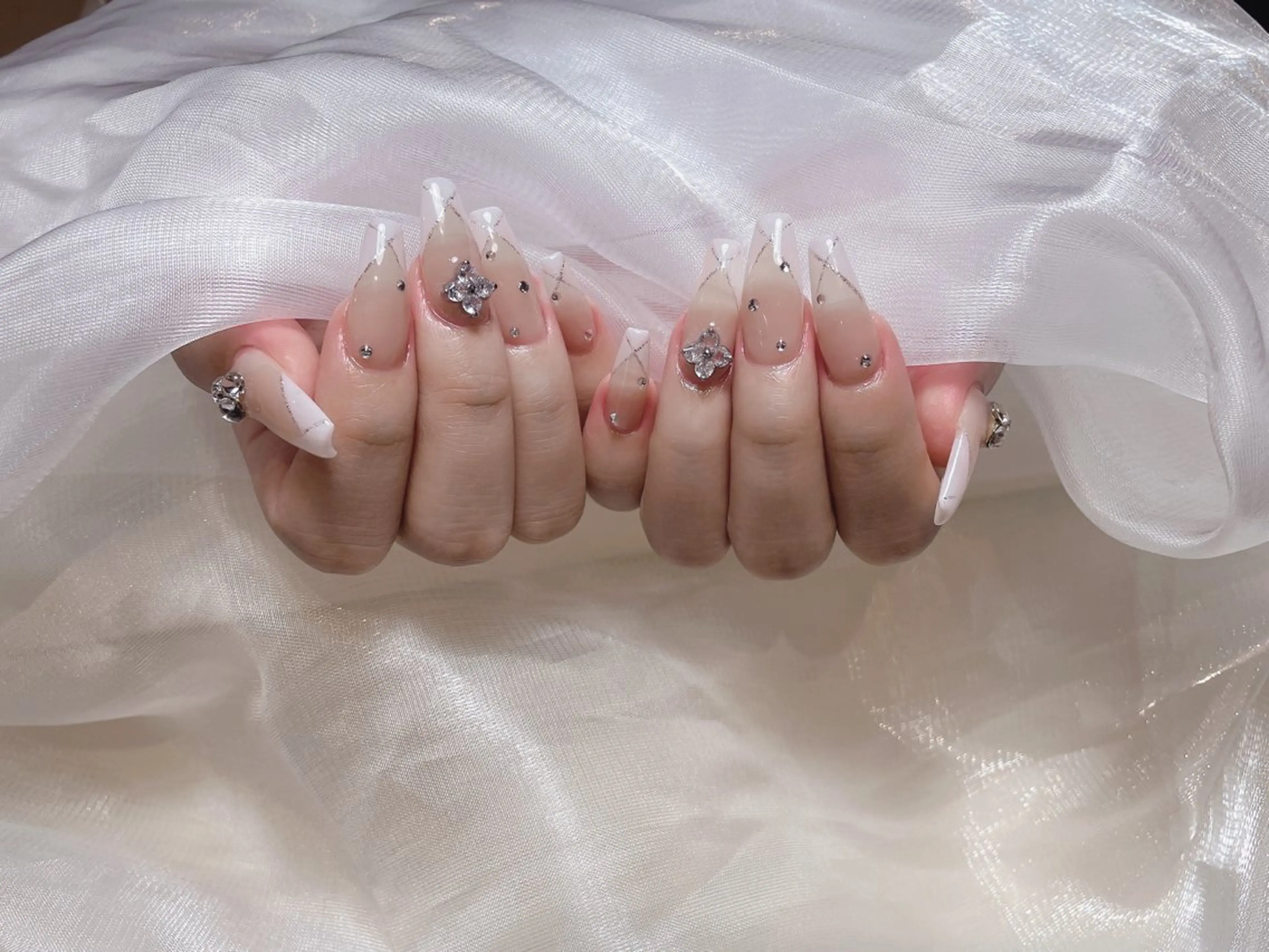 ネイル ハンドネイル ＬuＬu ネイルサロンのネイルデザイン