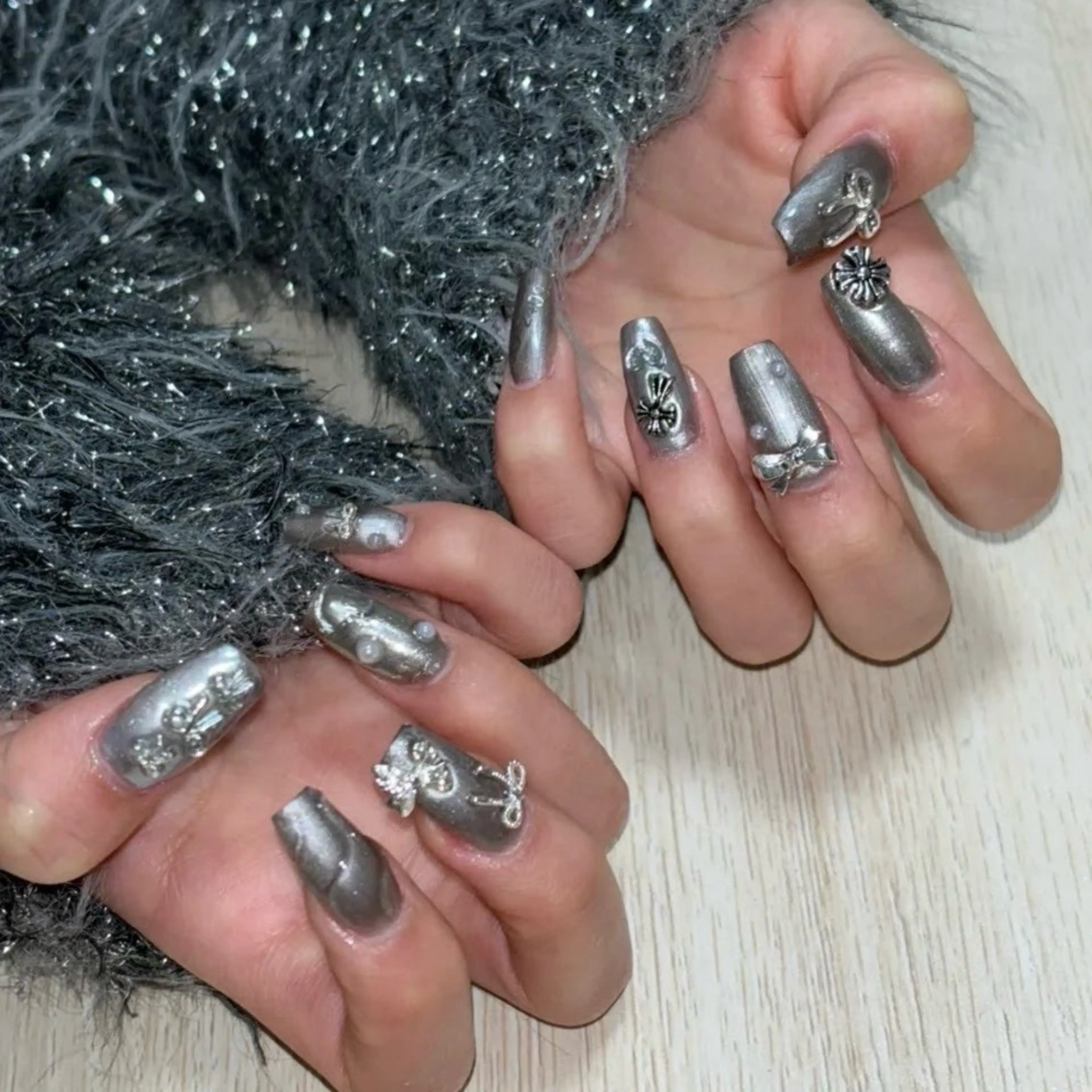 ネイル 小野 真優のネイルデザイン