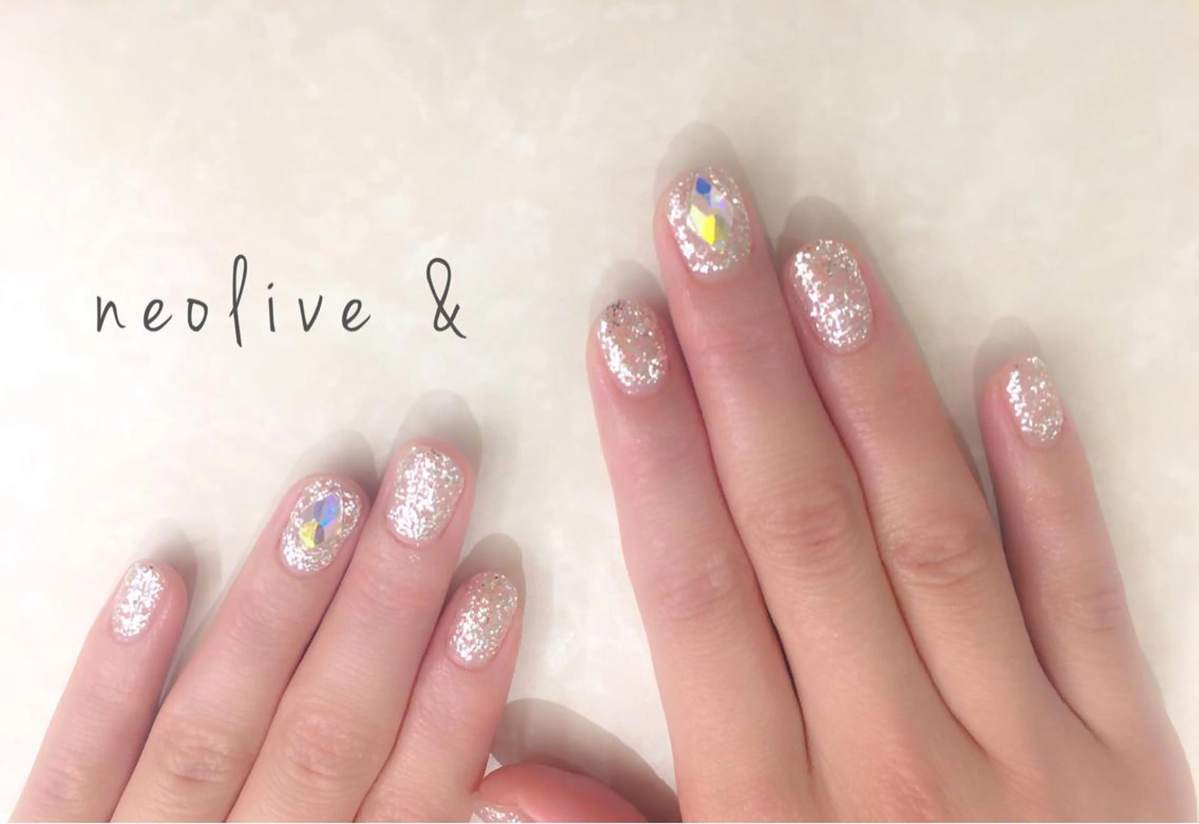 ネイル ラメ(グリッター) ワンカラーネイル ストーンネイル ハンドネイル Yuriko Omi パラジェル/渋谷のネイルデザイン