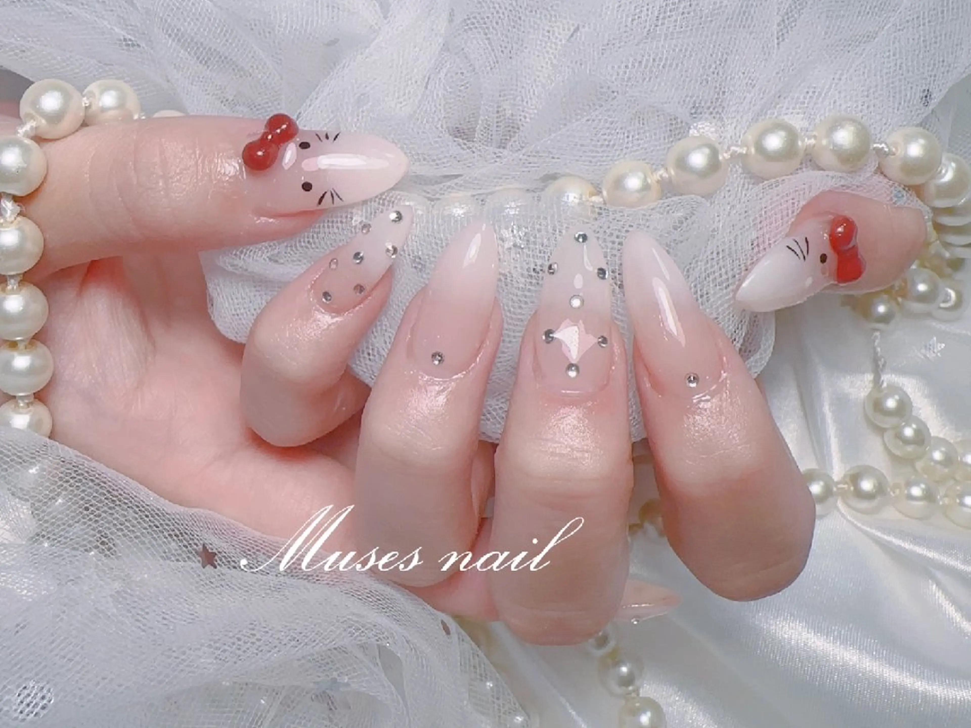 ネイル ハンドネイル MUSES NAIL SALON　新大久保店所属・MUSES Nail@新大久保のネイルデザイン